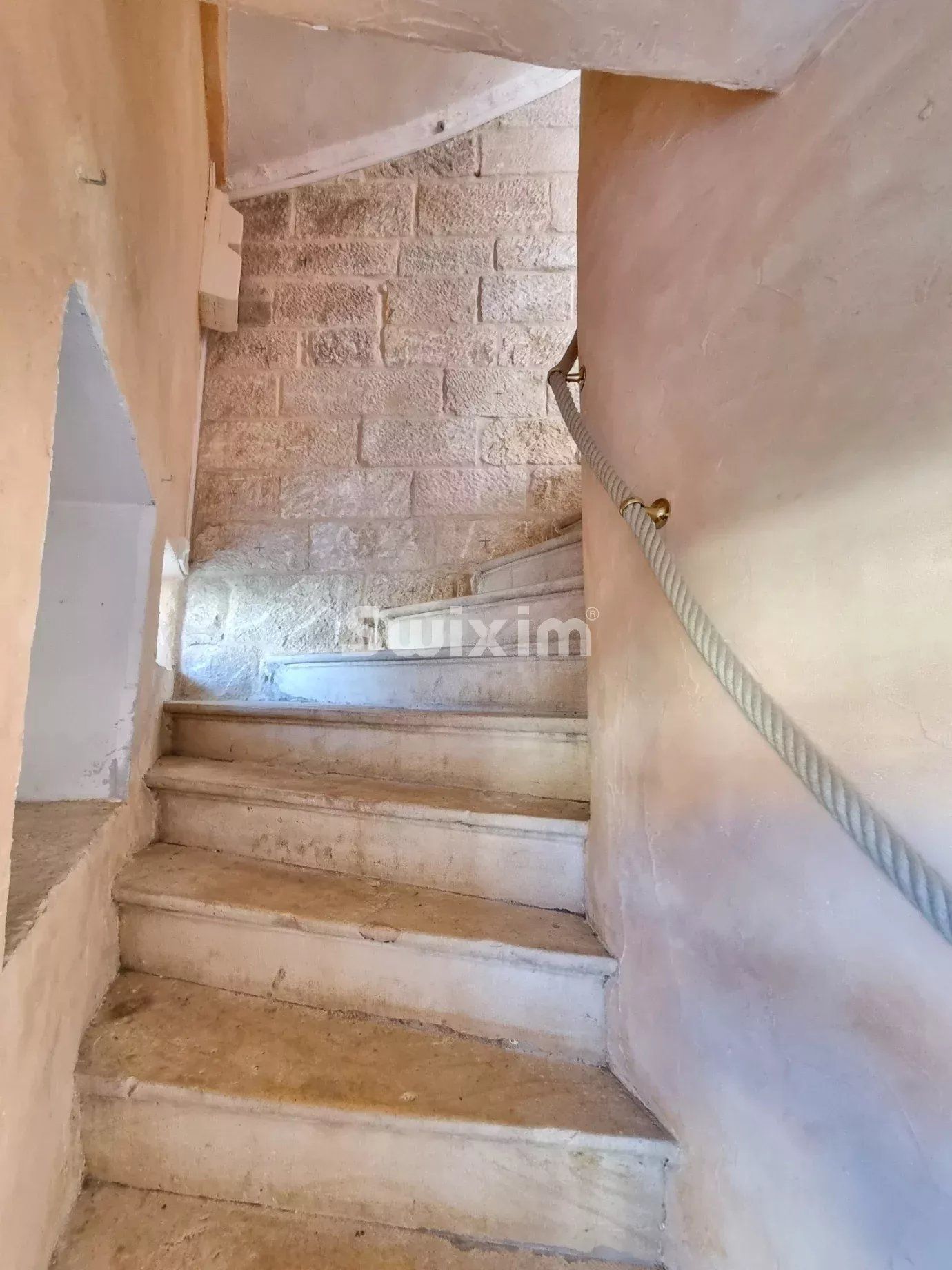 casa di città 4 Camere in vendita su Clamecy (58500)