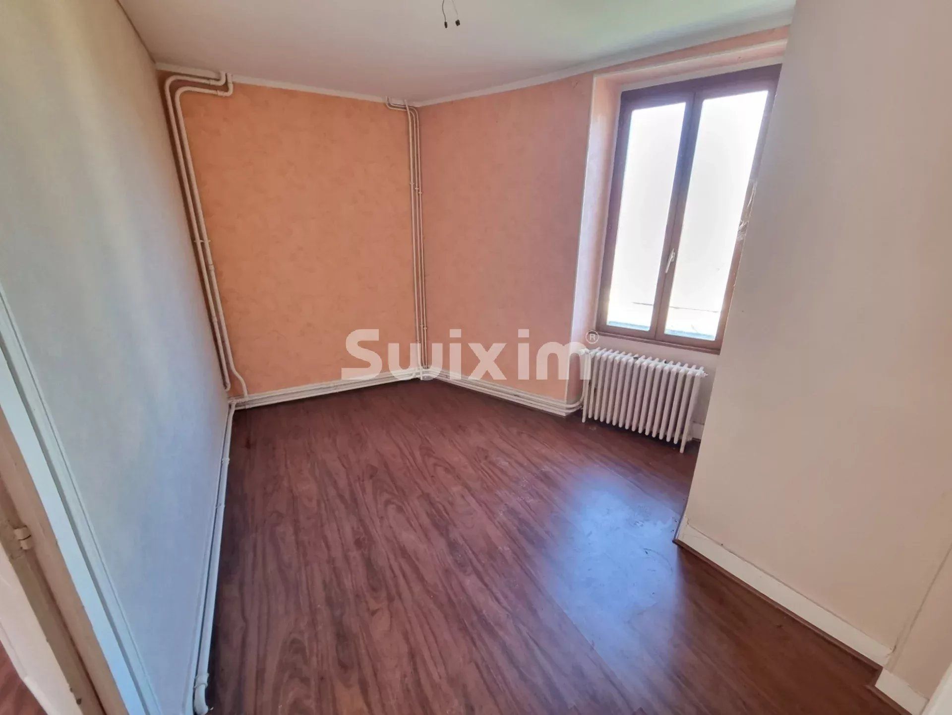 casa di città 4 Camere in vendita su Clamecy (58500)