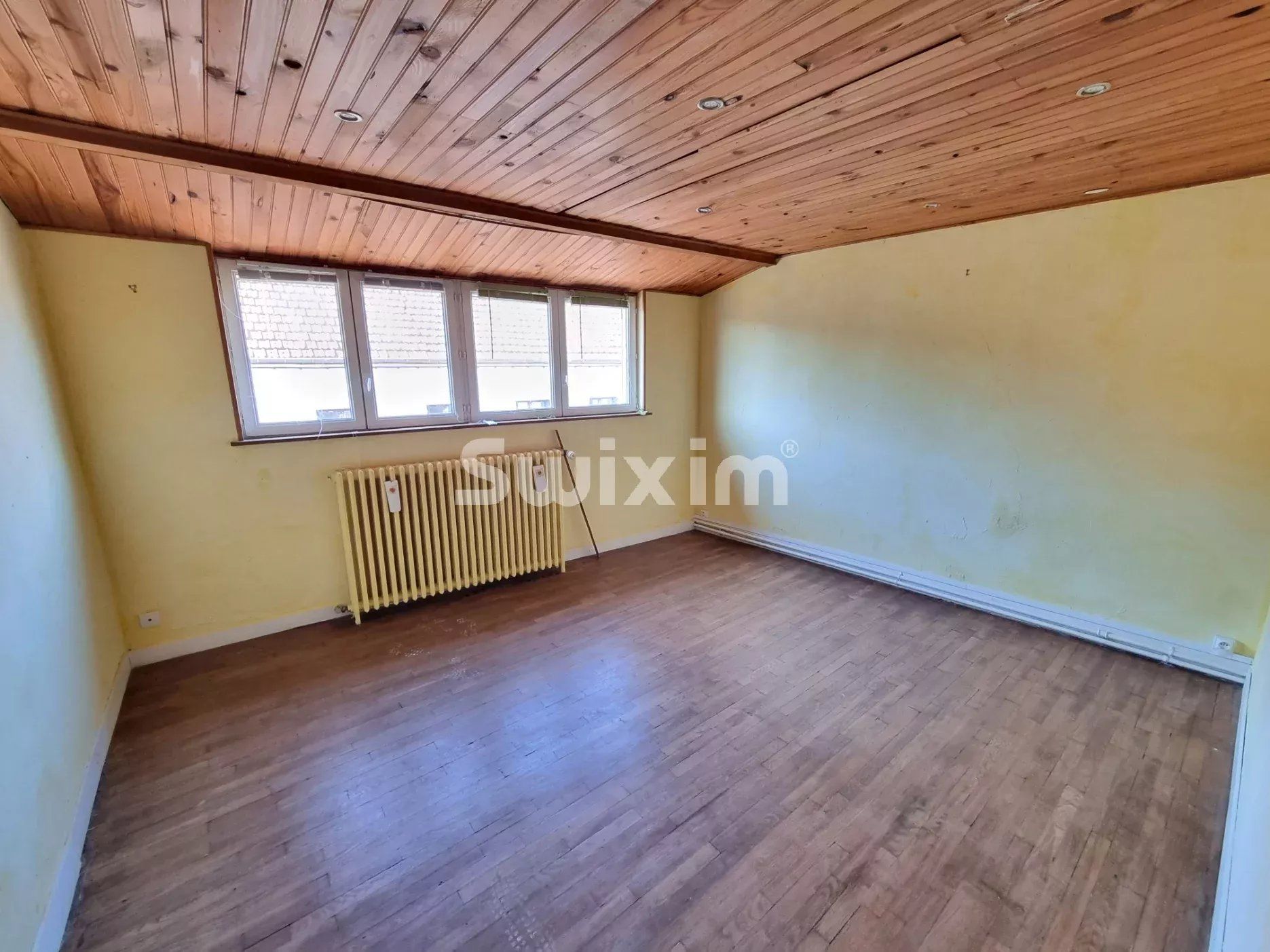 casa di città 4 Camere in vendita su Clamecy (58500)