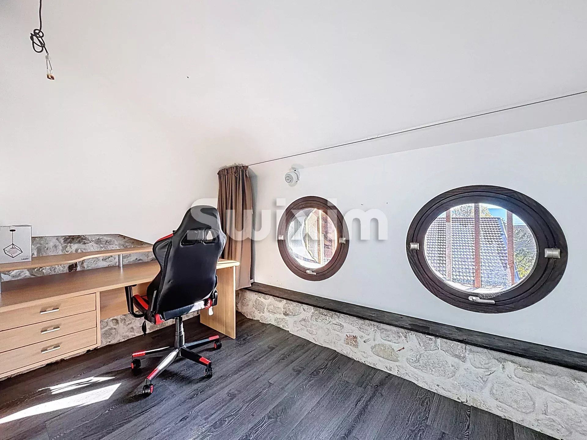 maison 10 Pièces en vente sur Péron (01630)