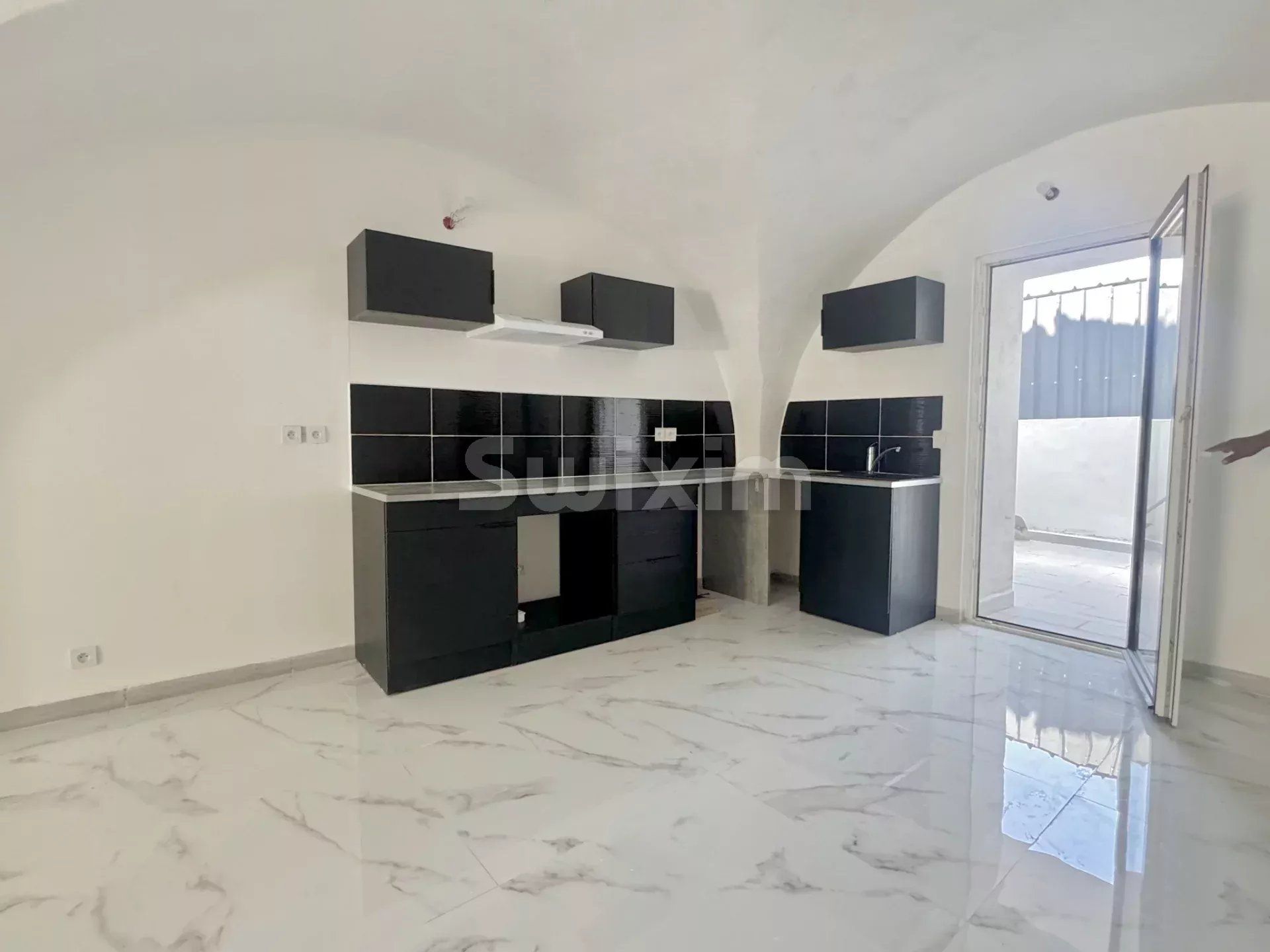 house 4 Rooms for sale on Vézénobres (30360)