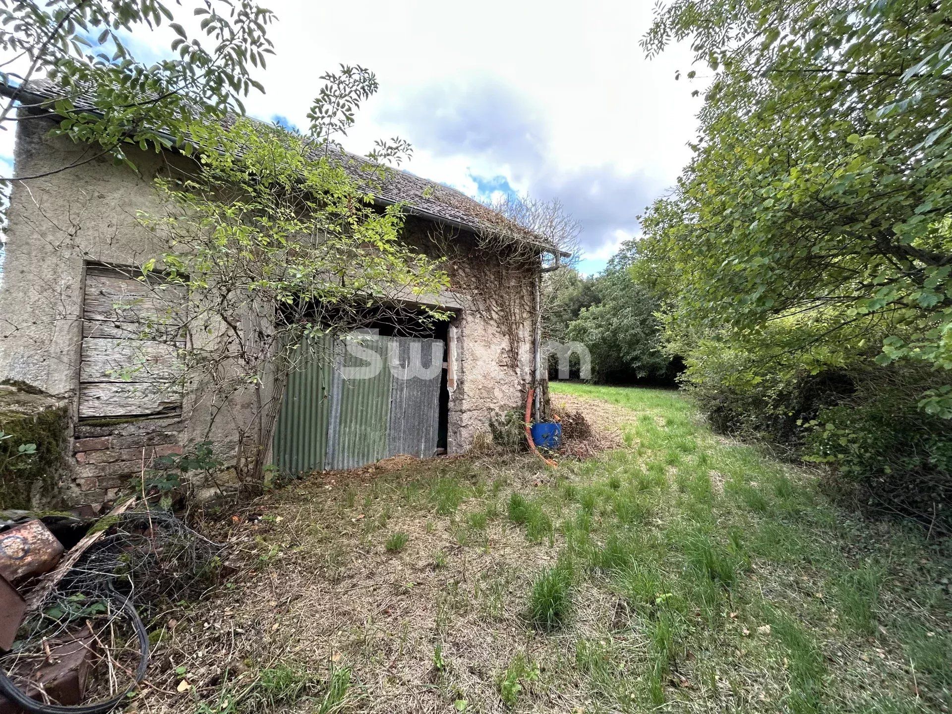 terrain en vente sur Quarré-les-Tombes (89630)