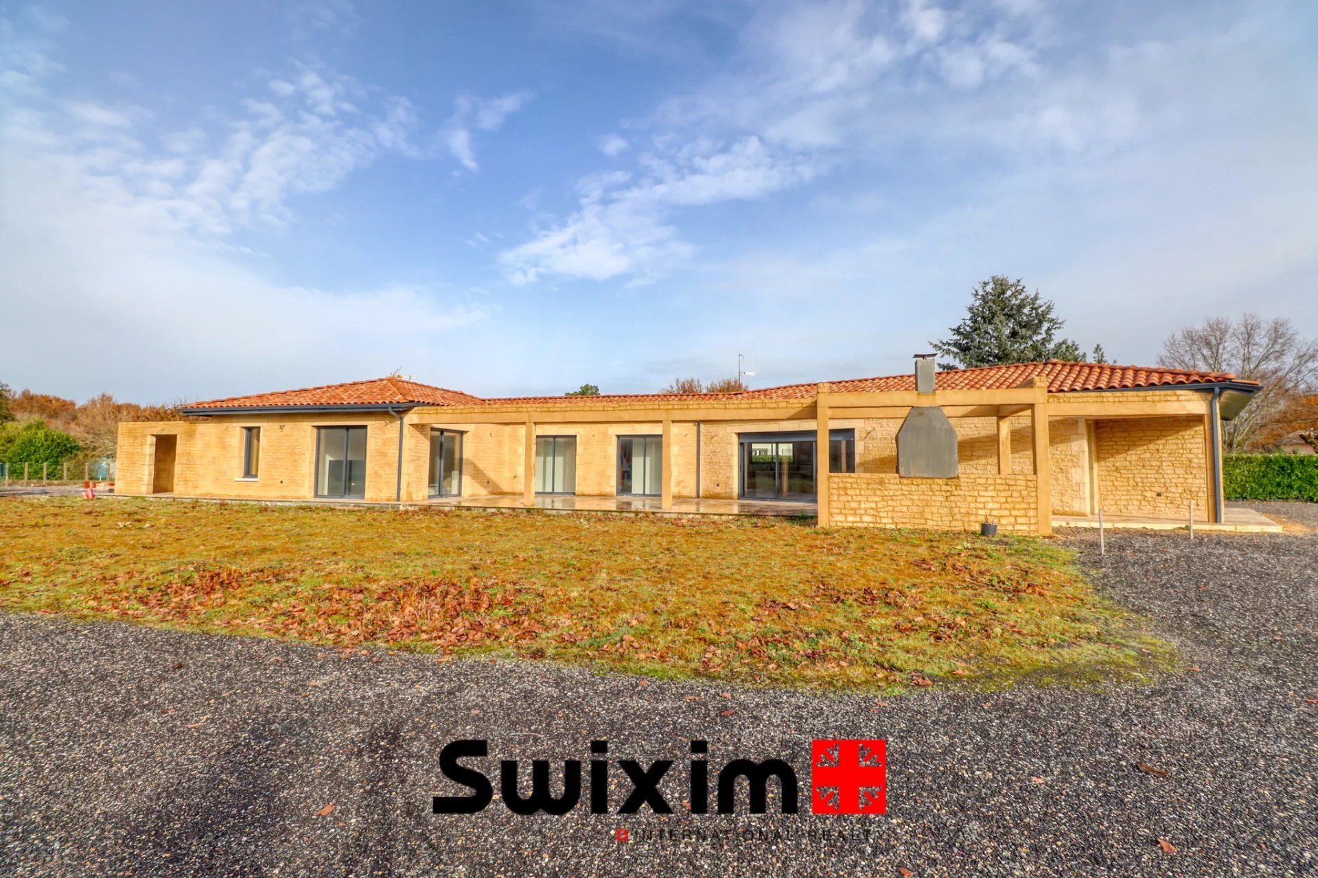 casa 6 Camere in vendita su Lesparre-Médoc (33340)