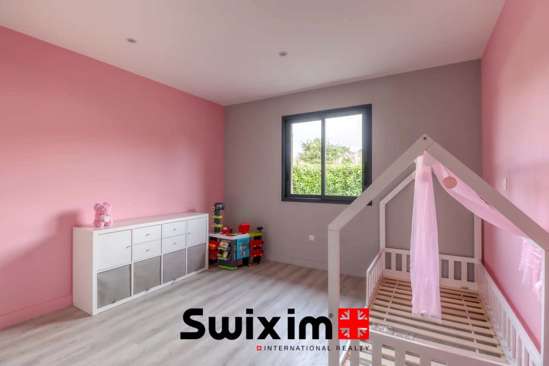 casa 6 Camere in vendita su Lesparre-Médoc (33340)