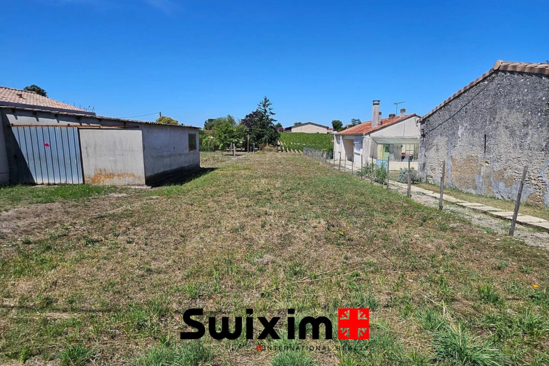 terreno edificável para venda sobre Saint-Estèphe (33180)