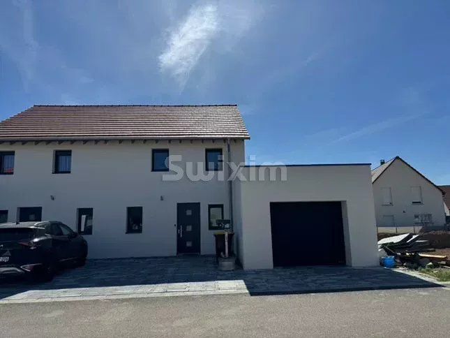 casa 5 Camere in vendita su Fessenheim-le-Bas (67117)
