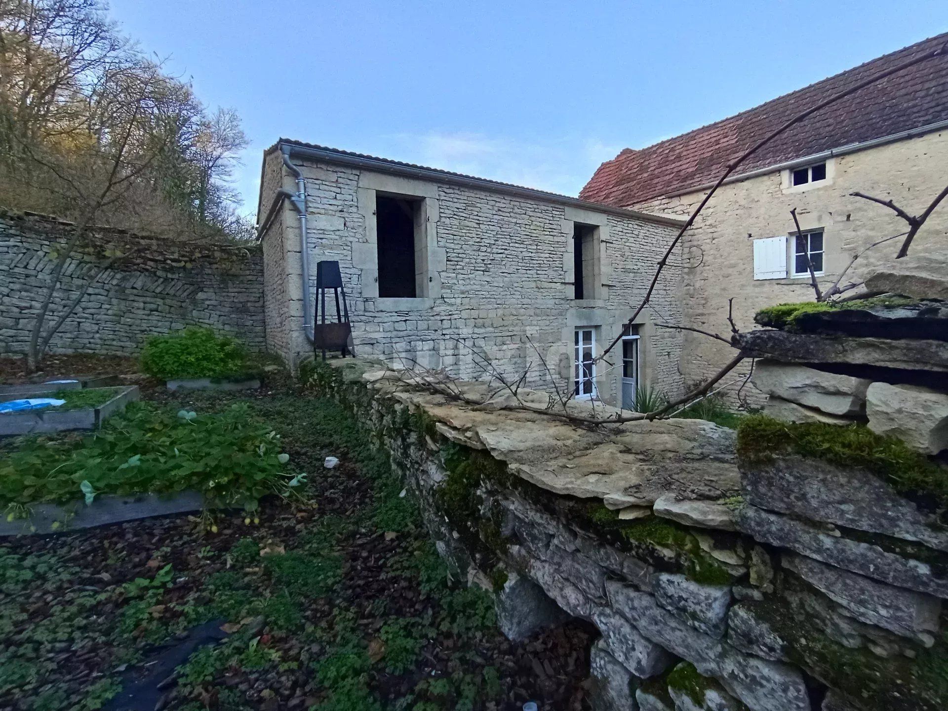 casa 6 Quartos para venda sobre Aisy-sur-Armançon (89390)