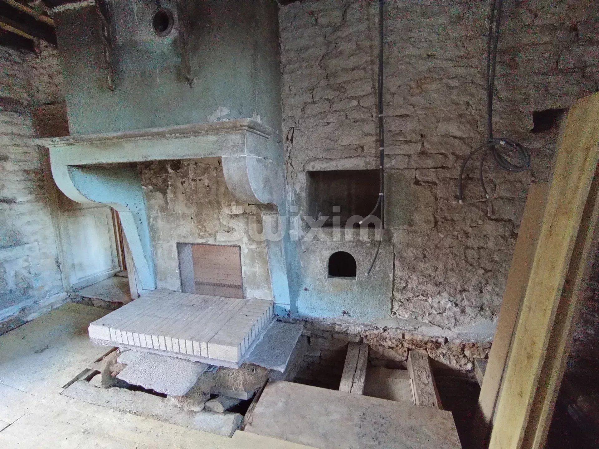 house 6 Rooms for sale on Aisy-sur-Armançon (89390)