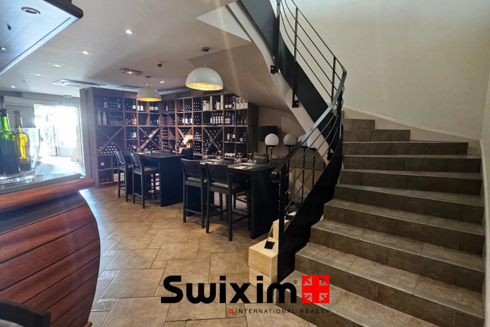 comercial local 15 Quartos para venda sobre Pauillac (33250)