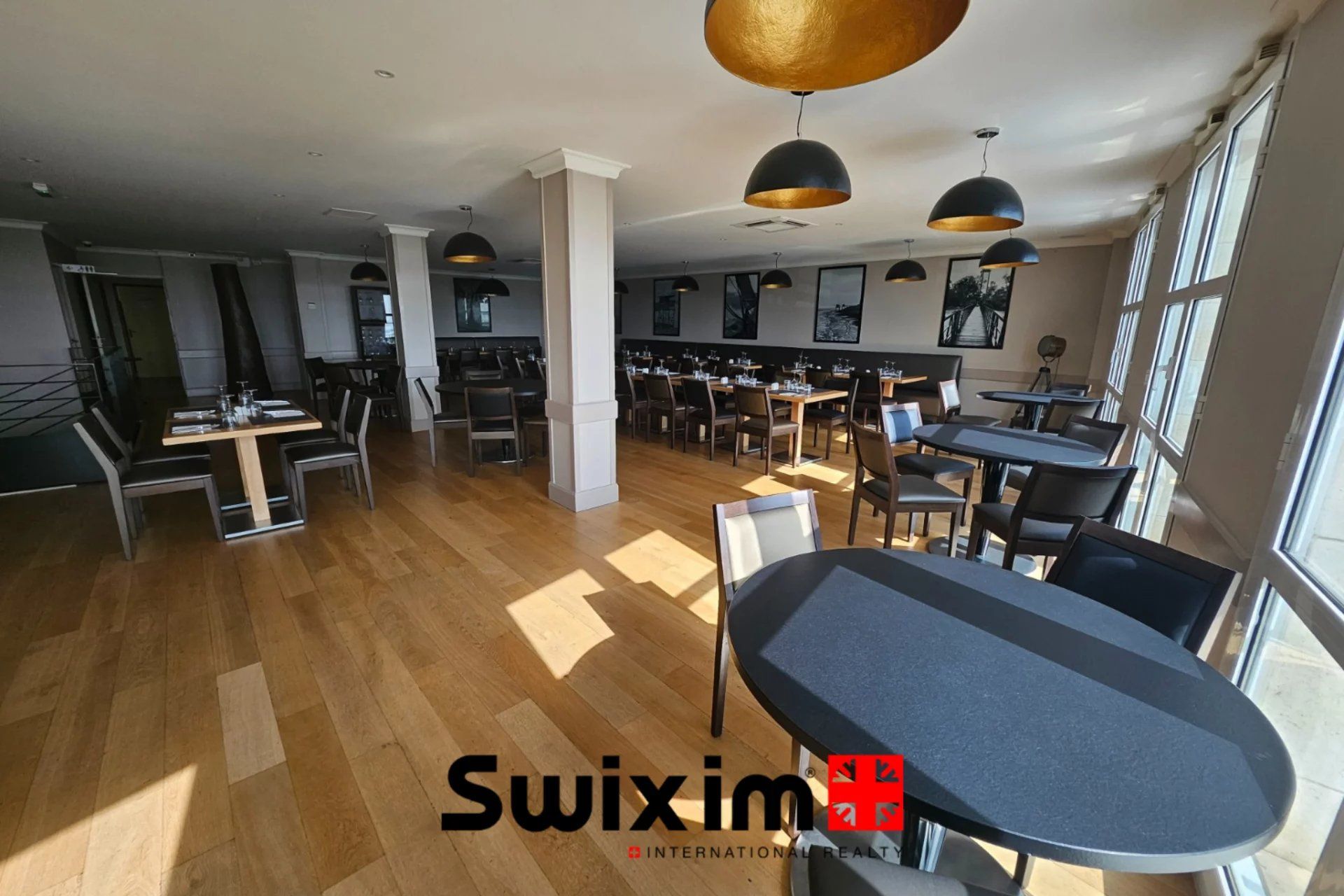 comercial local 15 Quartos para venda sobre Pauillac (33250)