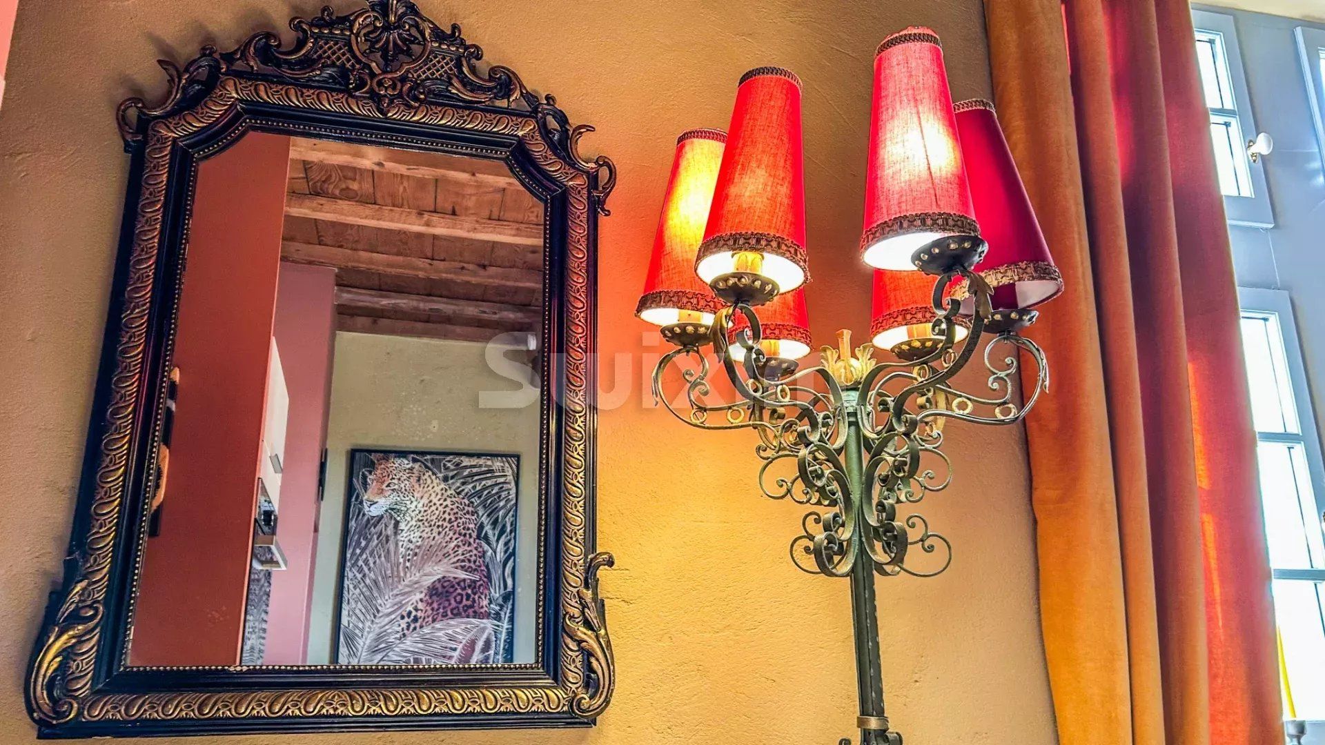 apartment 2 Rooms for sale on Uzès (30700)