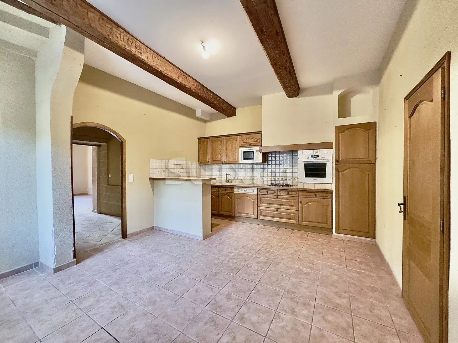 house 5 Rooms for sale on Remoulins (30210)