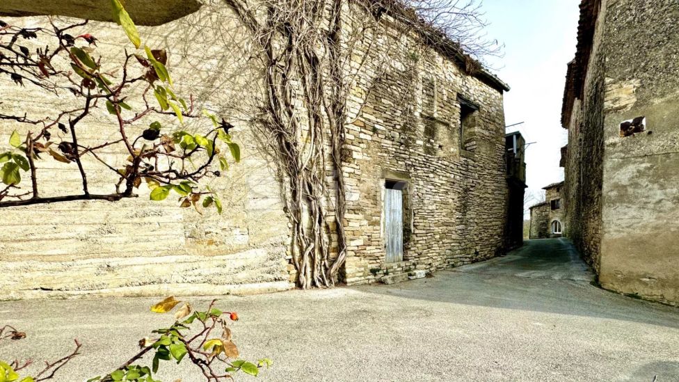 Sale House Vézénobres 3 Rooms 136 m²