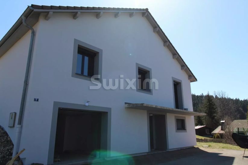 Affitto Casa Saint-Laurent-en-Grandvaux 5 Camere 118 m²