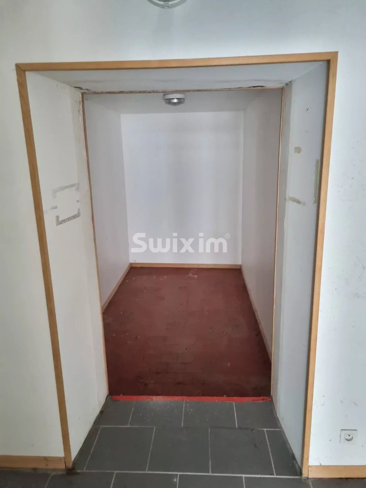 immobile 10 Camere in vendita su Clamecy (58500)