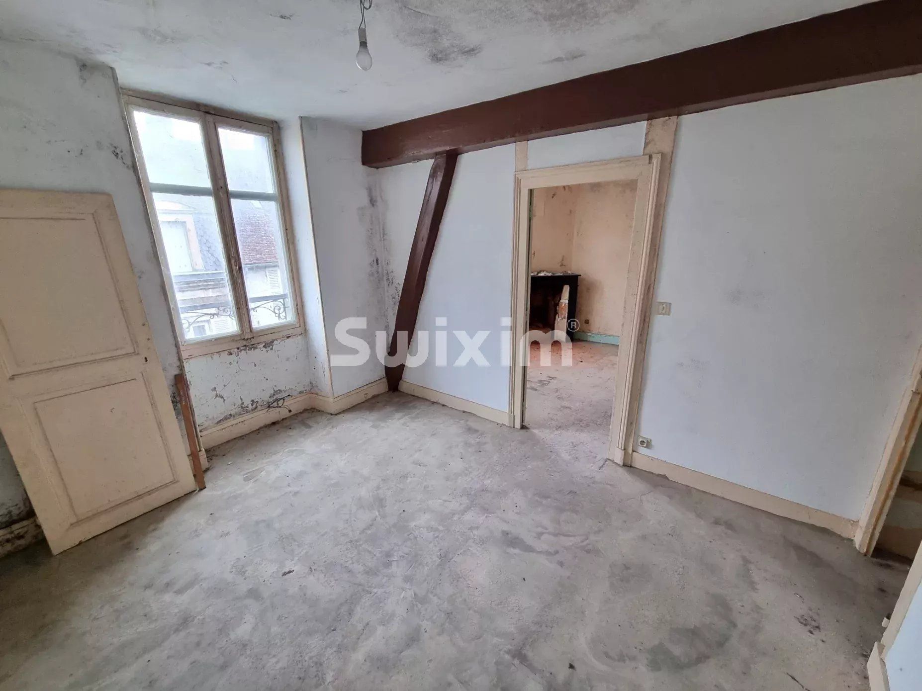 edificio 10 Salas en venta en Clamecy (58500)