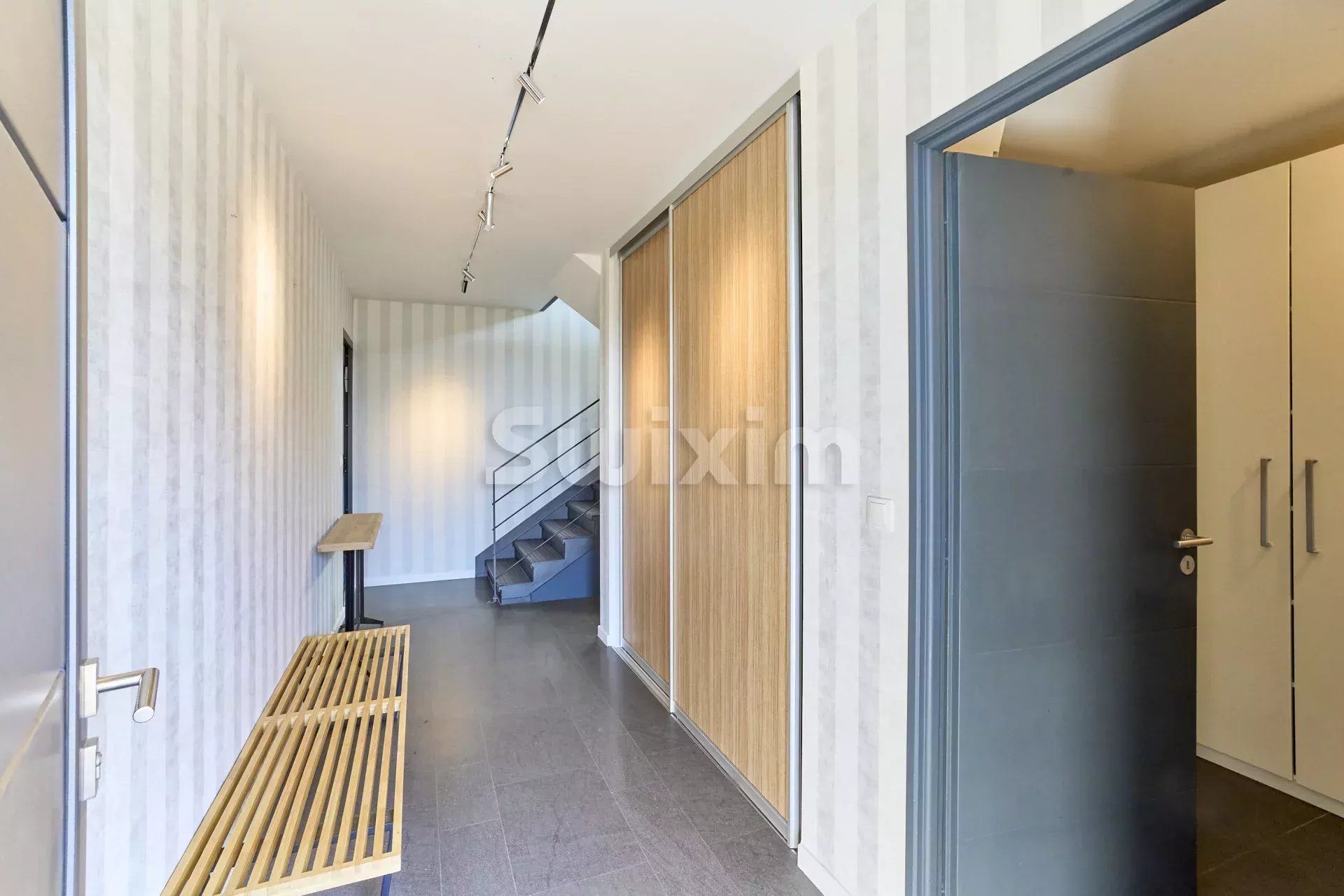 haus 5 Zimmer zur miete auf Bossey (74160)