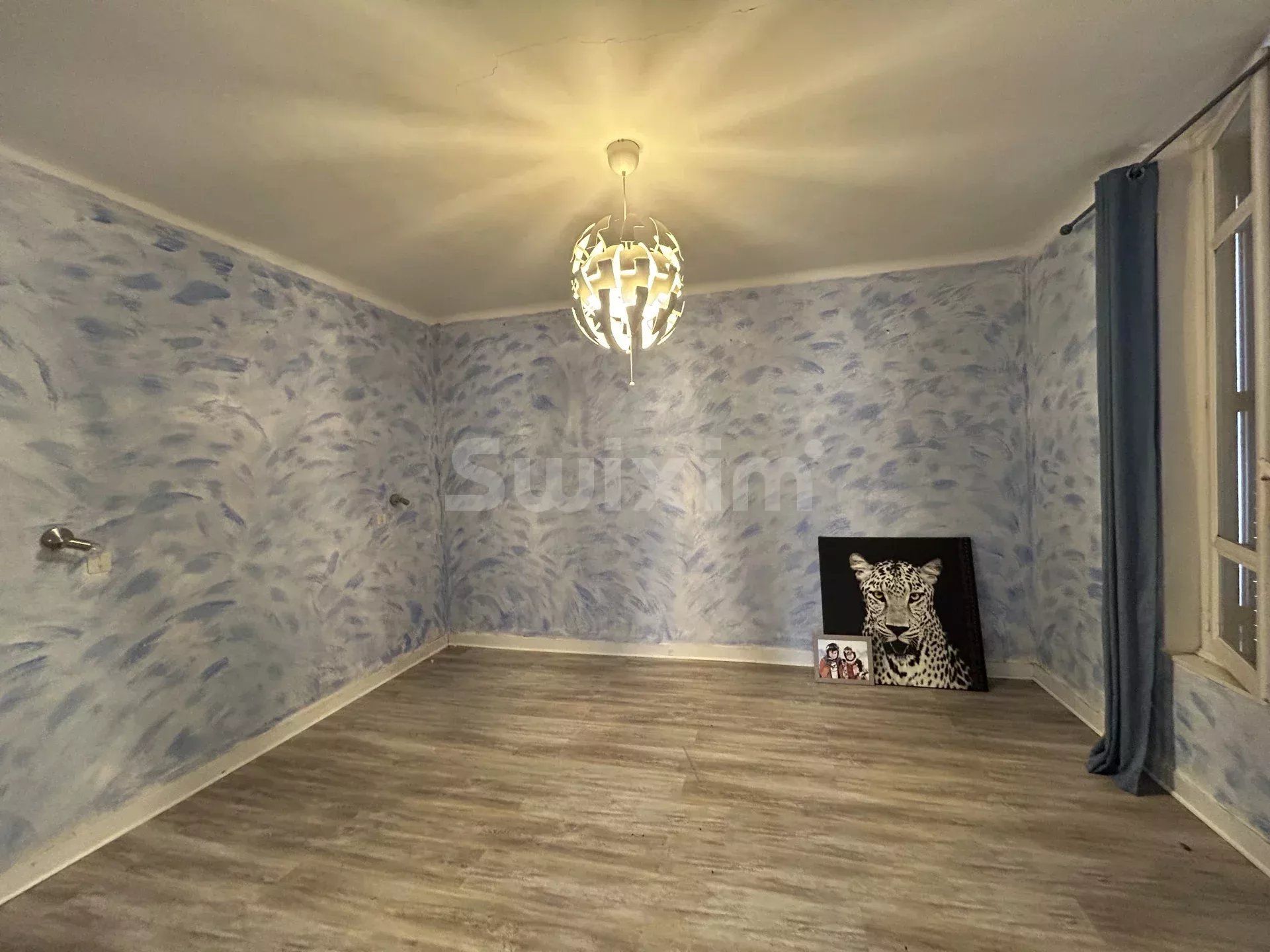 haus 6 Zimmer zum verkauf auf Lons-le-Saunier (39000)