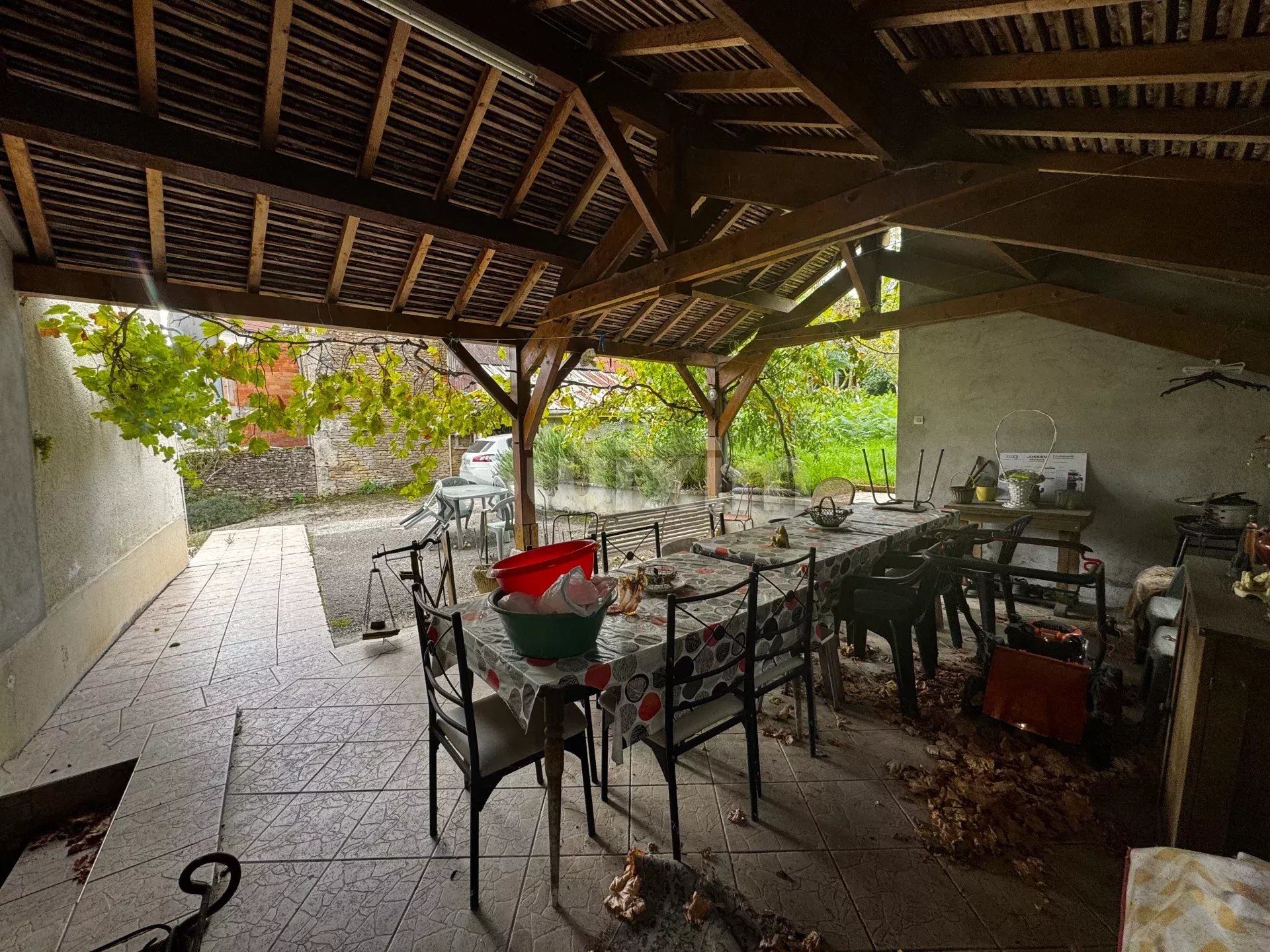 casa 5 Salas en venta en Lucy-le-Bois (89200)