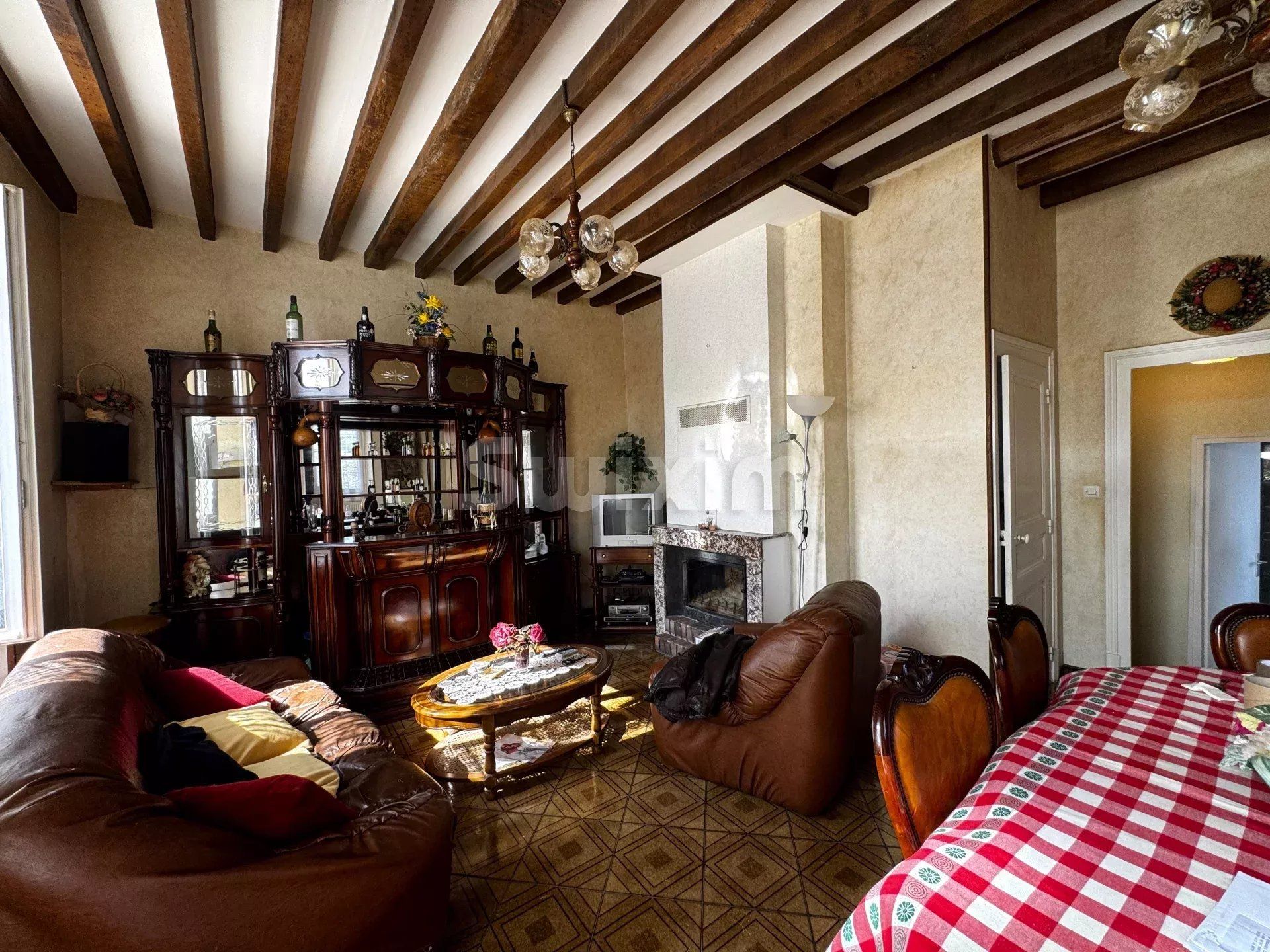 casa 5 Salas en venta en Lucy-le-Bois (89200)