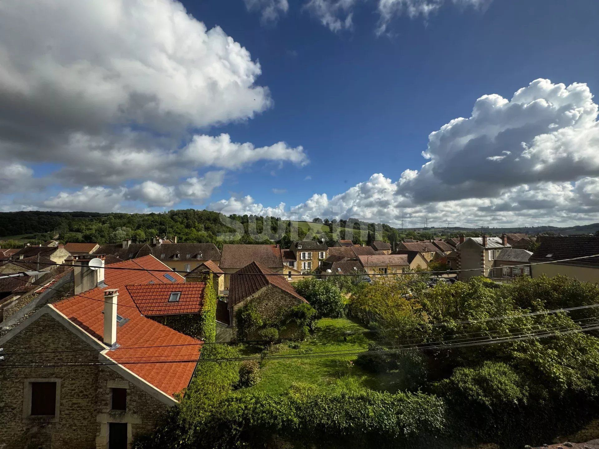 casa 5 Salas en venta en Lucy-le-Bois (89200)