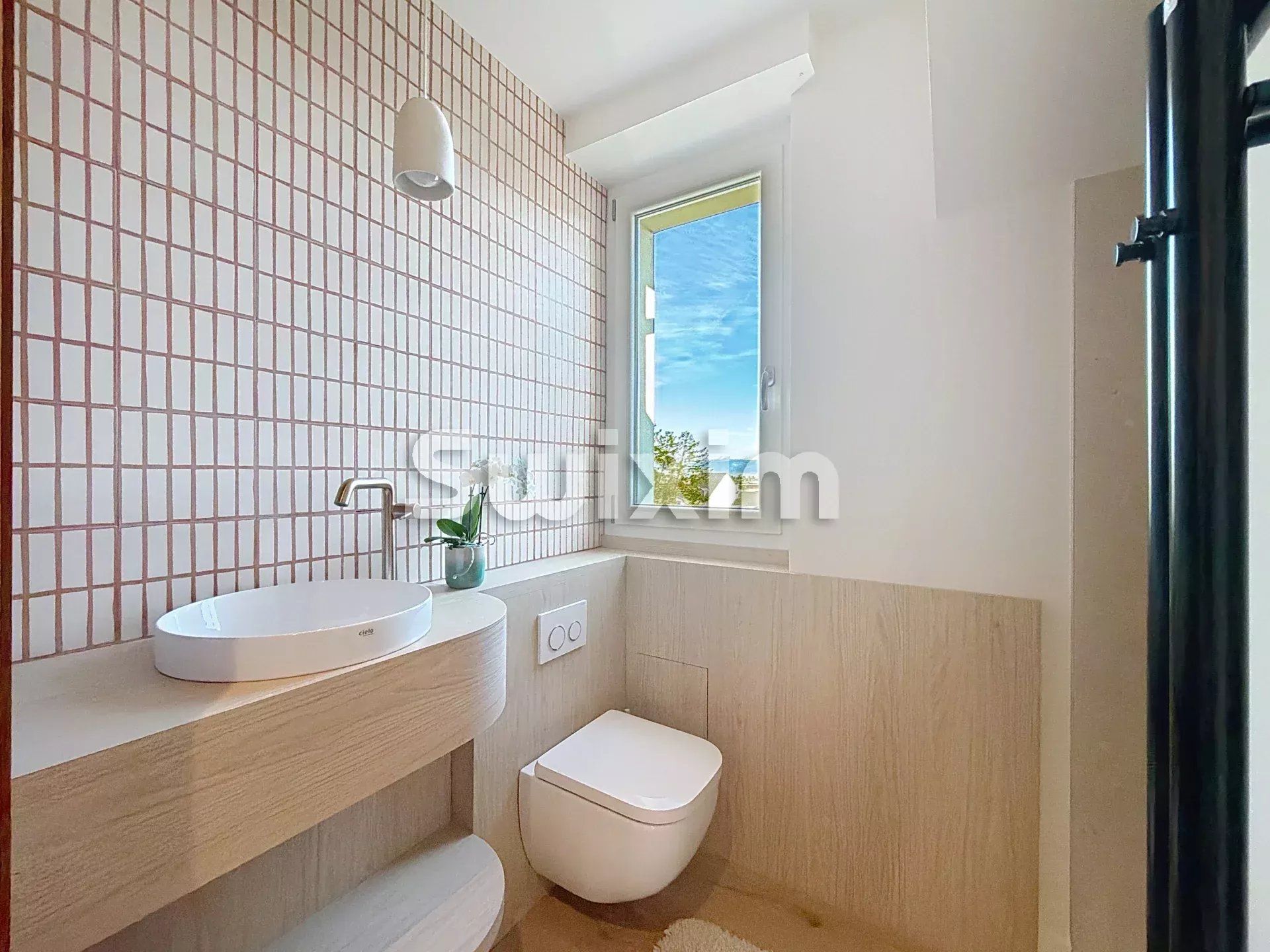 appartamento 1 camera in vendita su Divonne-les-Bains (01220)