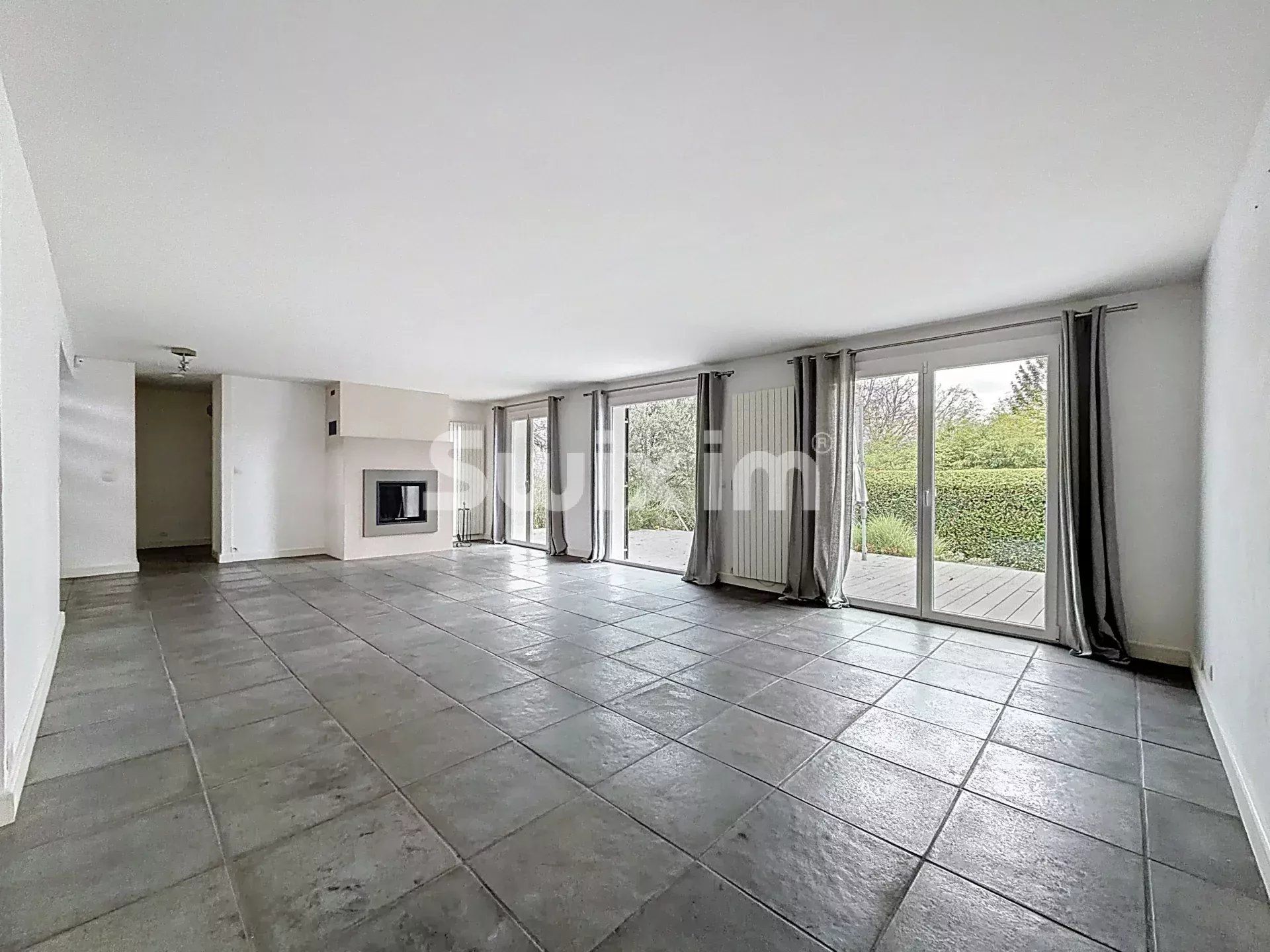 haus 7 Zimmer zum verkauf auf Sauverny (01220)