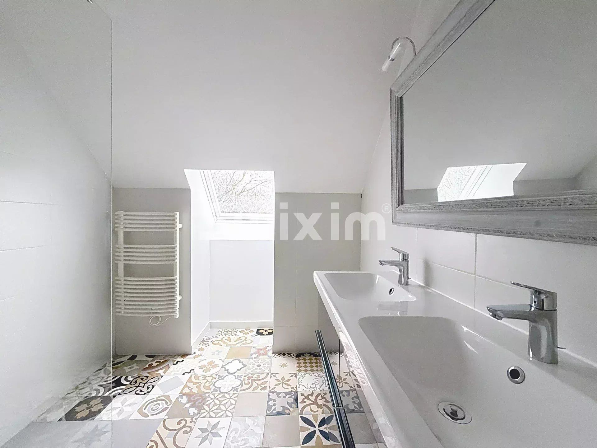 haus 7 Zimmer zum verkauf auf Sauverny (01220)