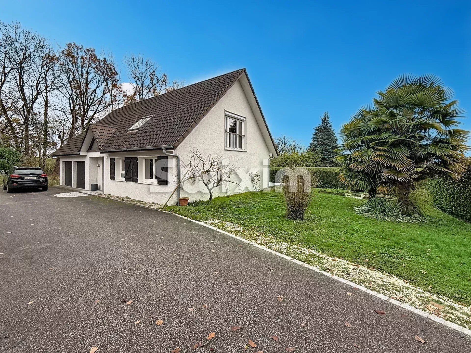 casa 7 Camere in vendita su Sauverny (01220)