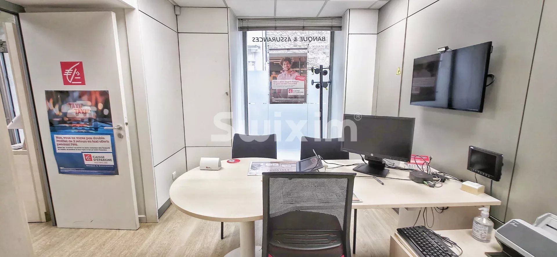 comercial local 4 Quartos para venda sobre Taulignan (26770)