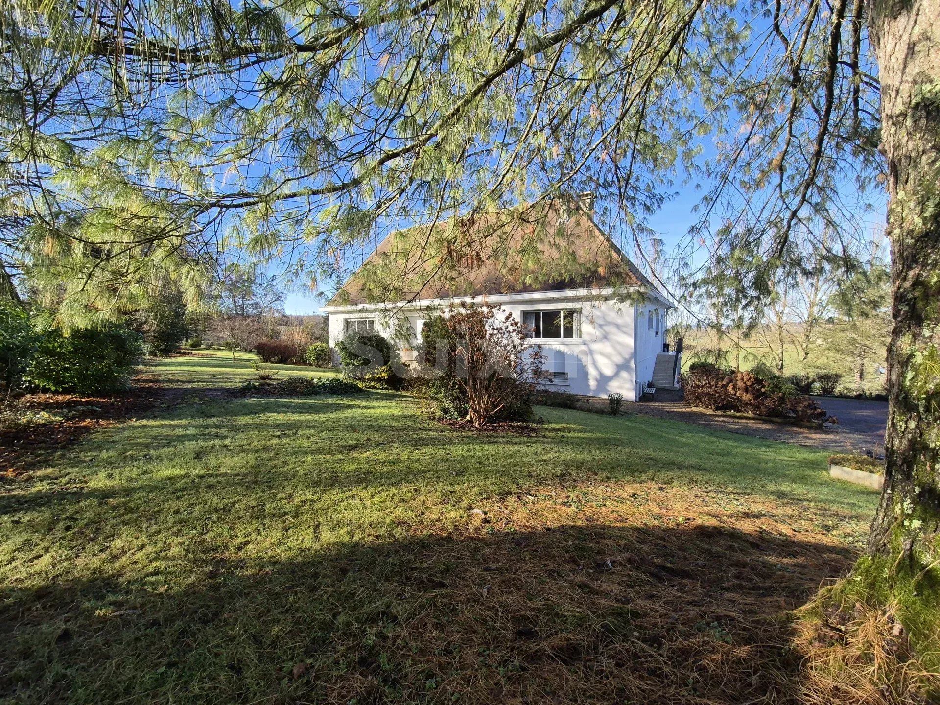 casa 10 Salas en venta en Saint-Vit (25410)