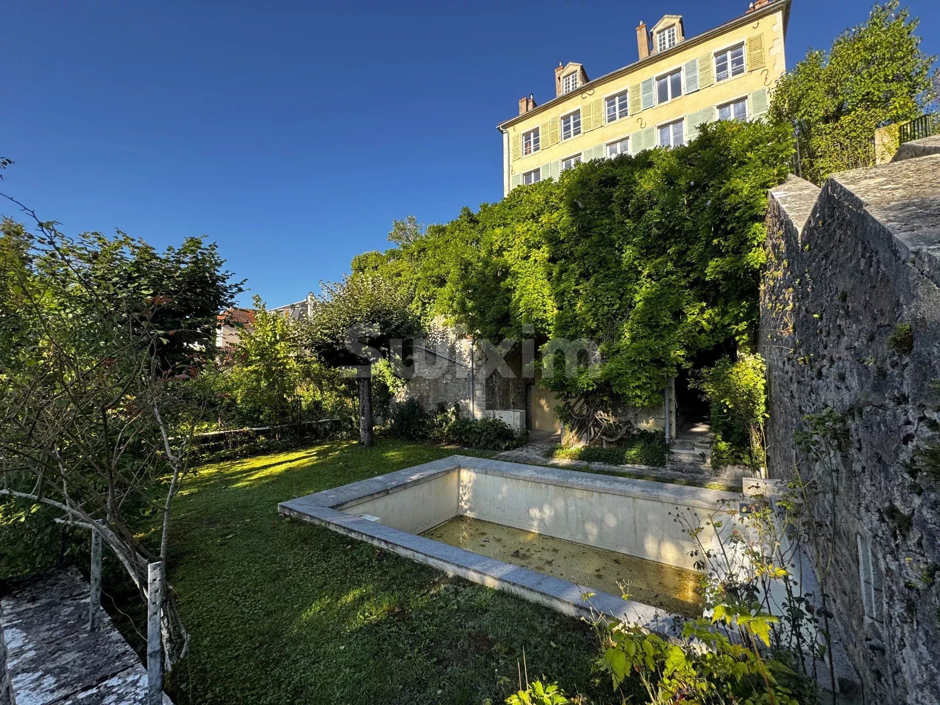 maison 18 Pièces en vente sur Montbard (21500)