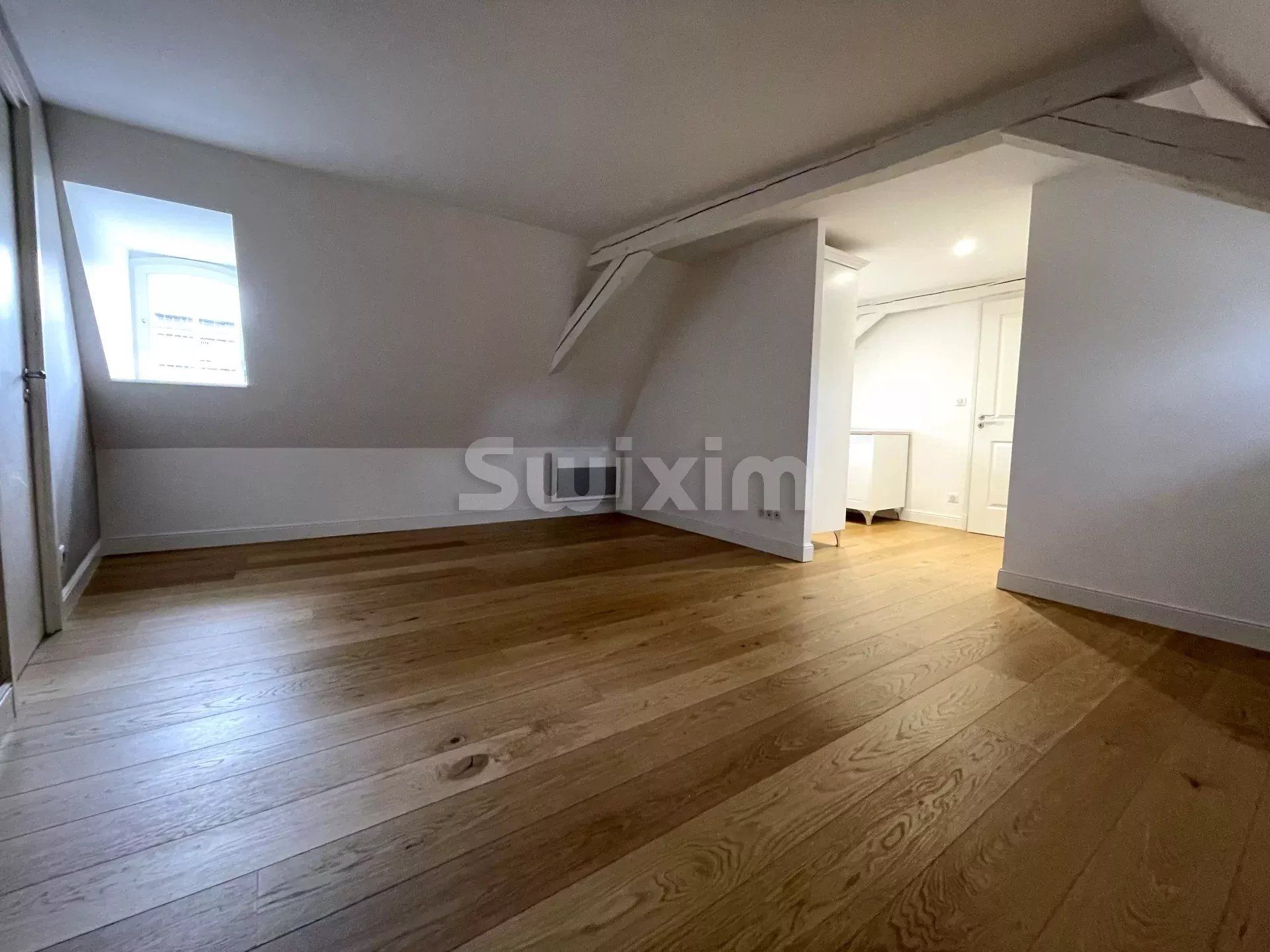apartment 5 Rooms for rent on Strasbourg (67000)