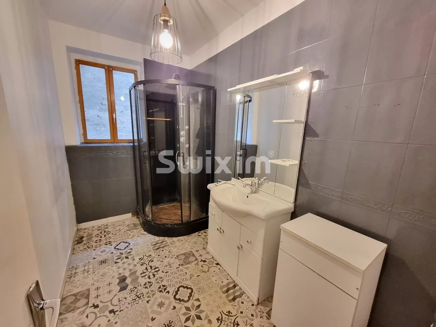 casa 8 Camere in vendita su Perrigny (89000)