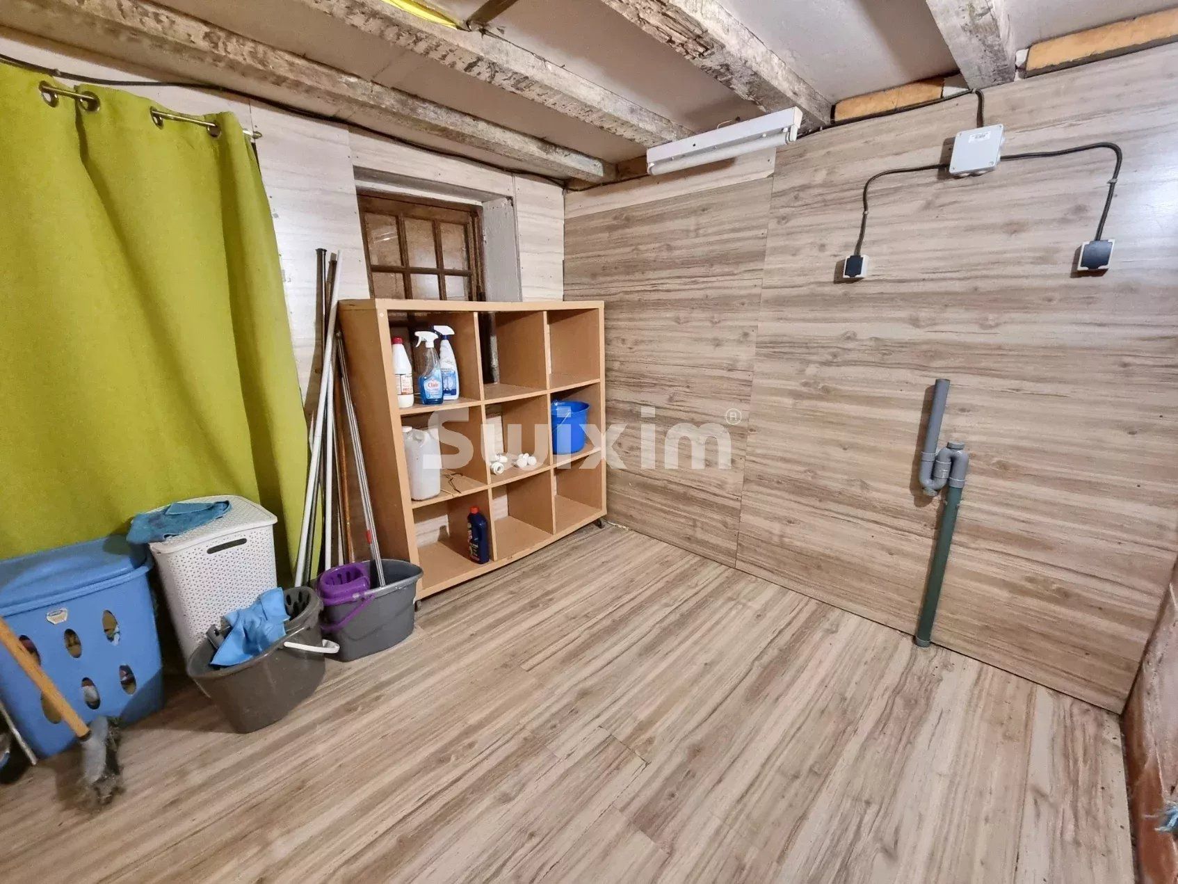 casa 8 Camere in vendita su Perrigny (89000)