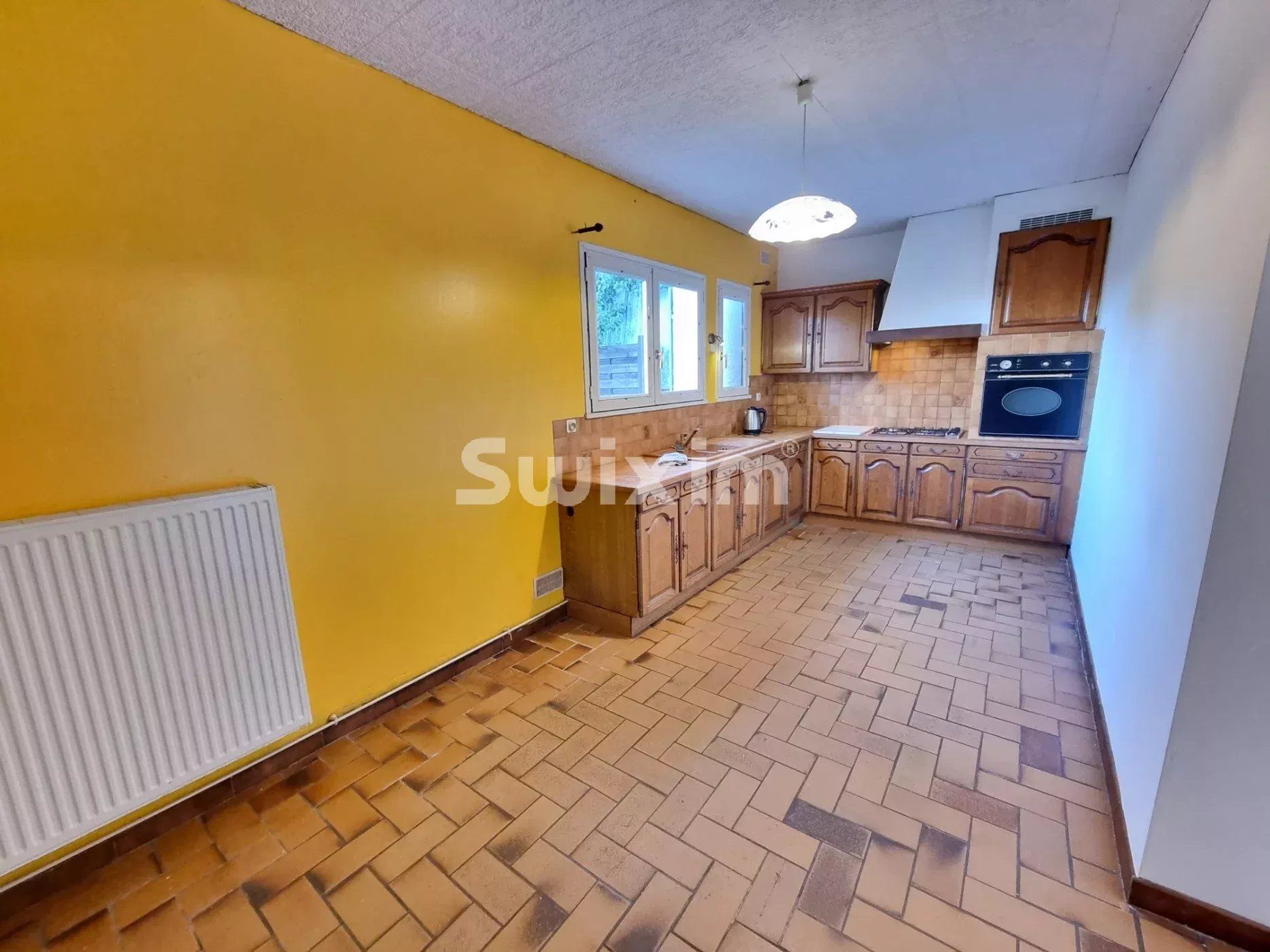 casa 8 Camere in vendita su Perrigny (89000)