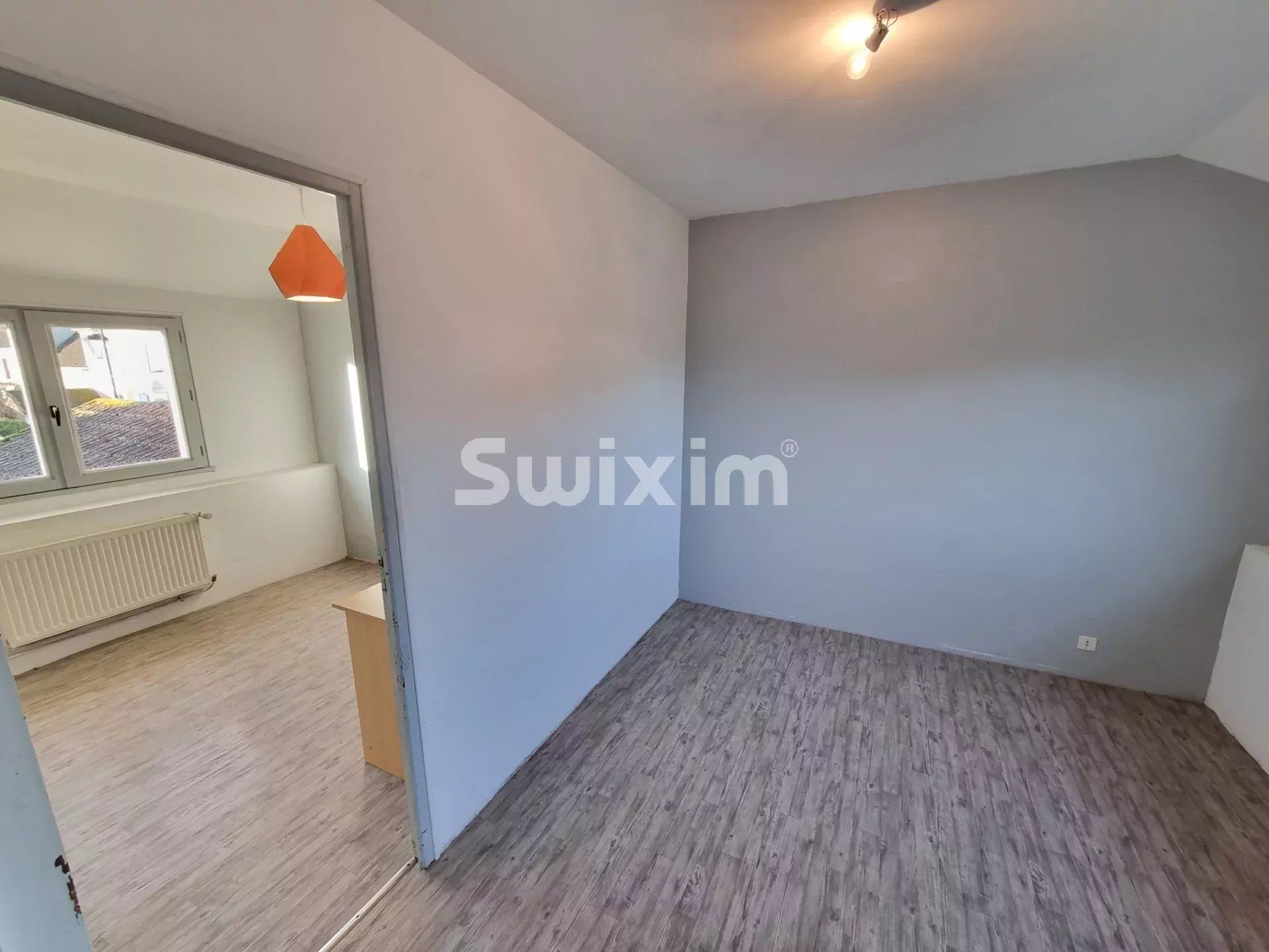 casa 8 Camere in vendita su Perrigny (89000)