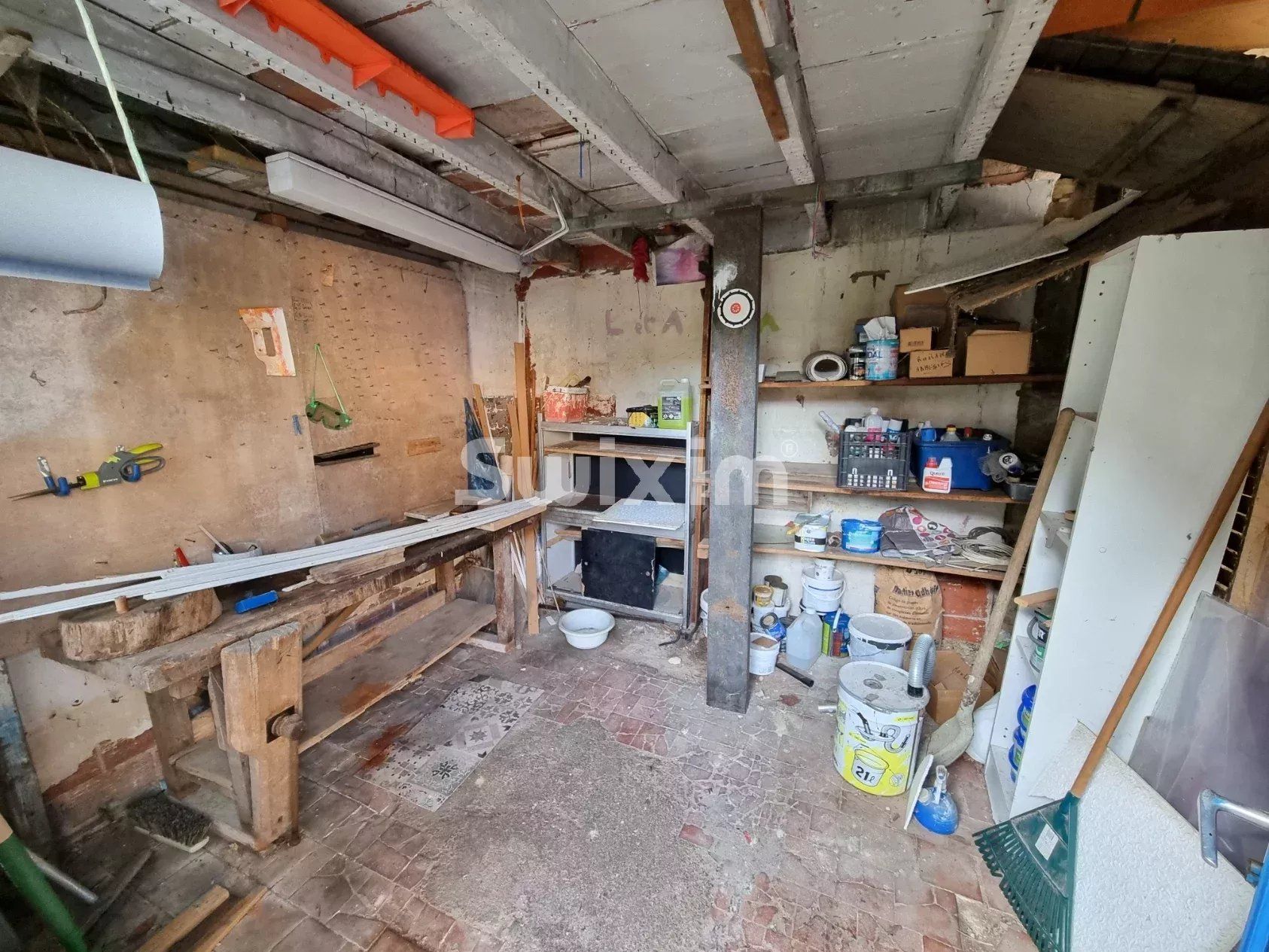 casa 8 Camere in vendita su Perrigny (89000)