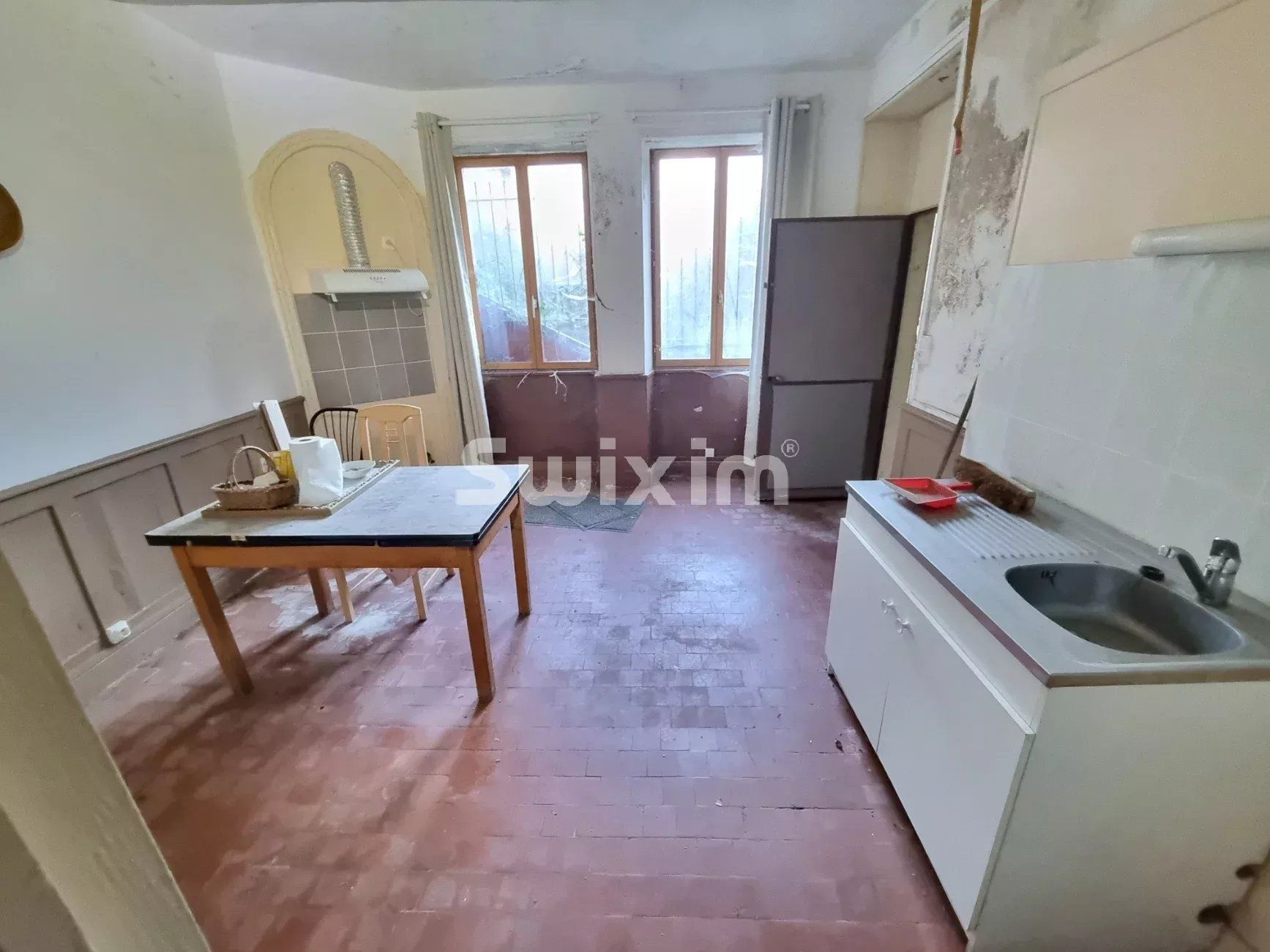 edificio 5 Salas en venta en Varzy (58210)