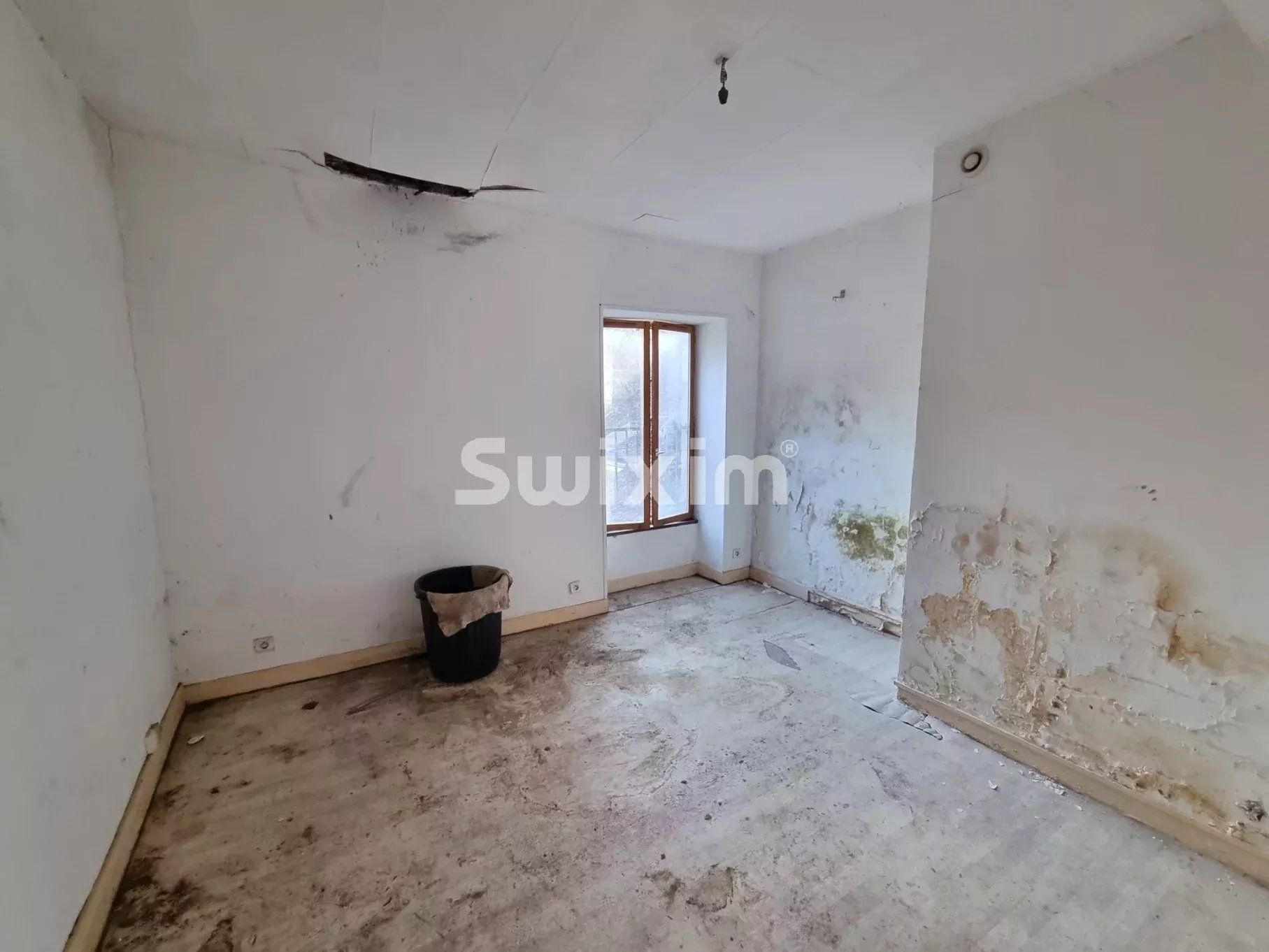 edificio 5 Salas en venta en Varzy (58210)