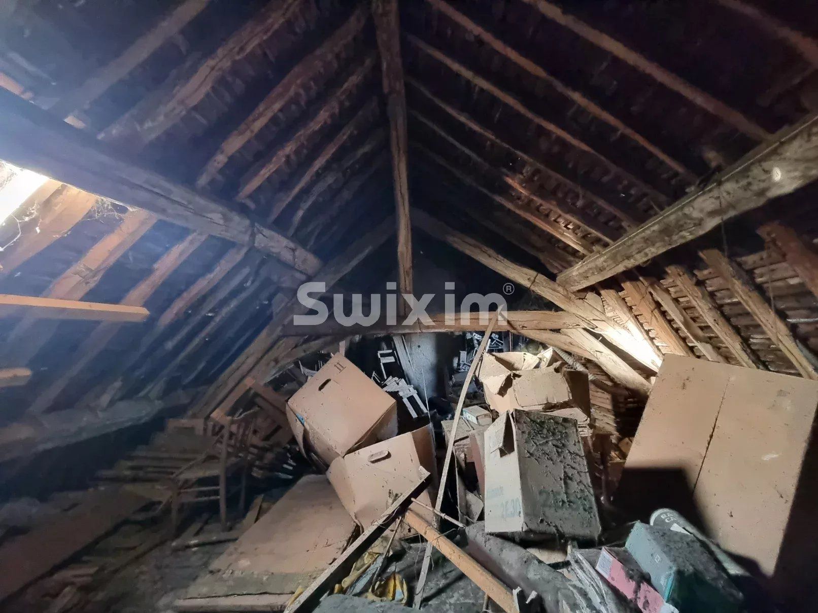 building 5 Rooms for sale on Varzy (58210)