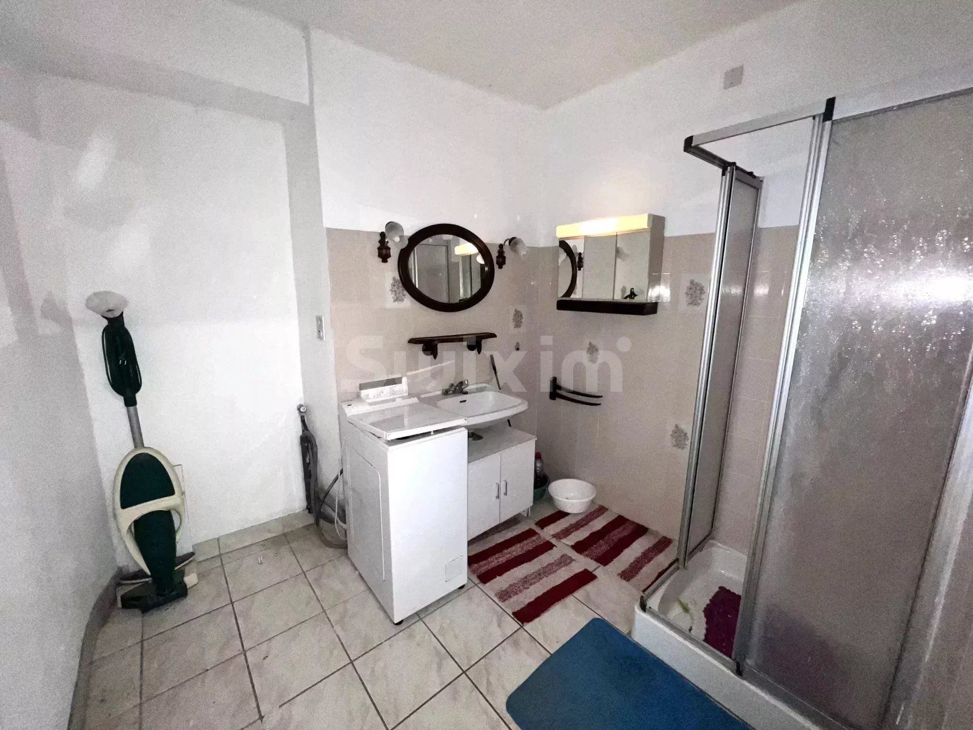 haus 4 Zimmer zum verkauf auf Lons-le-Saunier (39000)