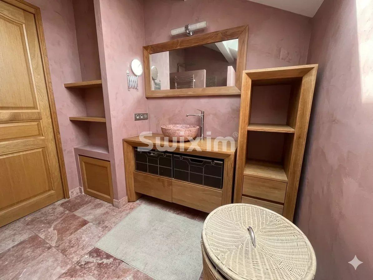 villa 6 Camere in vendita su Annecy (74000)