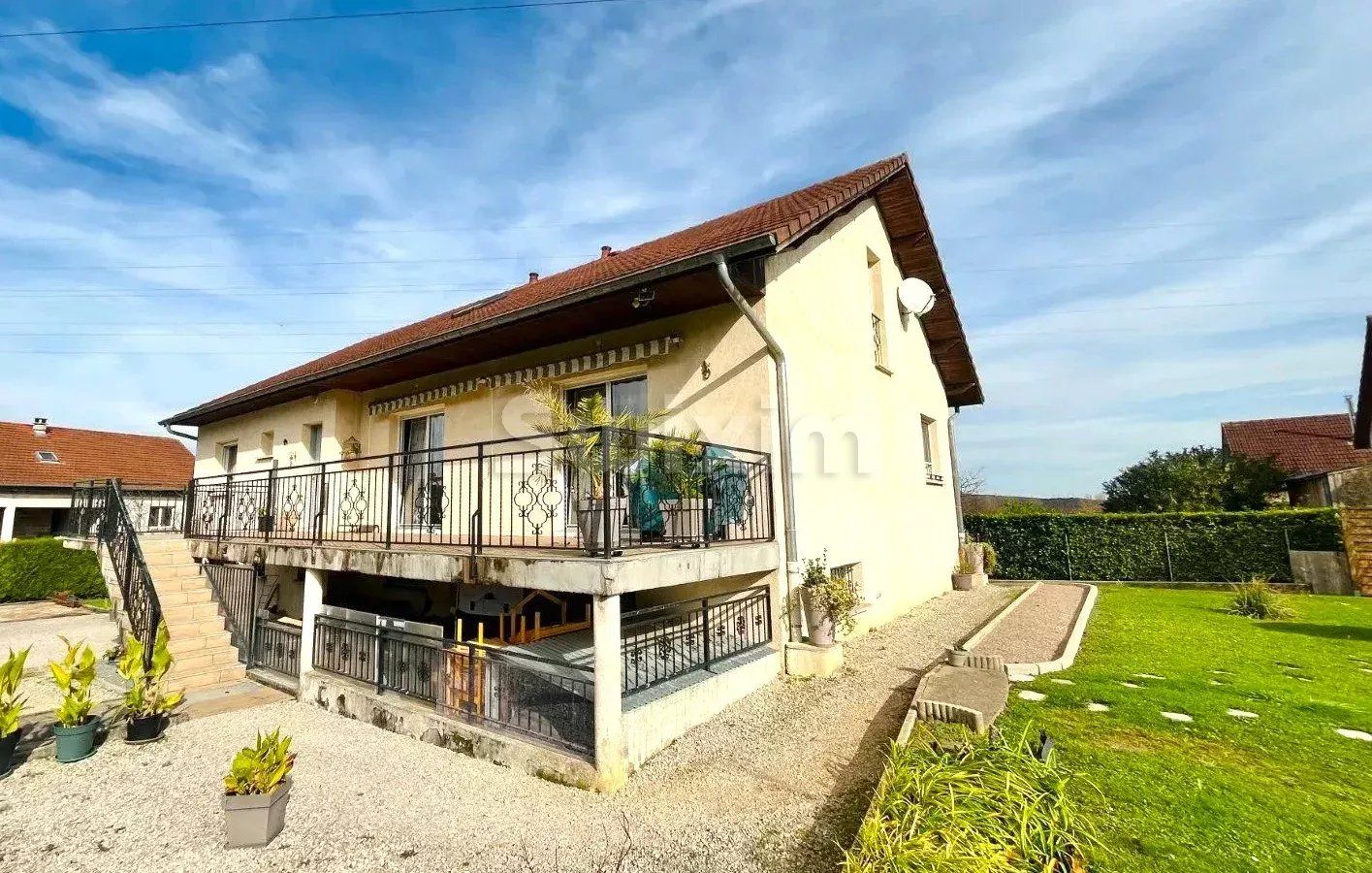 haus 11 Zimmer zum verkauf auf Chalezeule (25220)