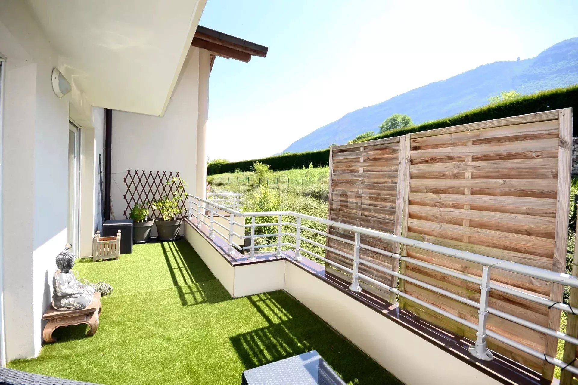 duplex 4 Zimmer zur miete auf Bossey (74160)