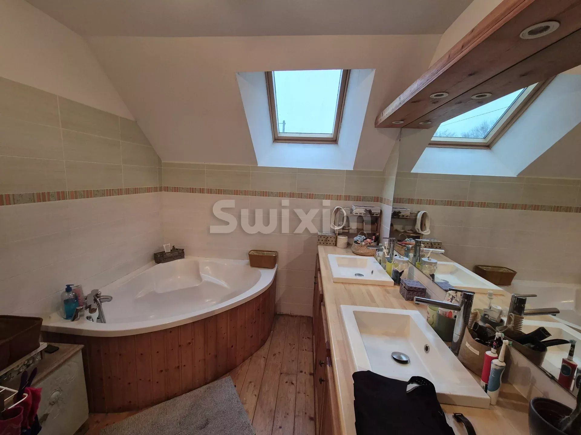 casa 4 Quartos para venda sobre Orchamps (39700)