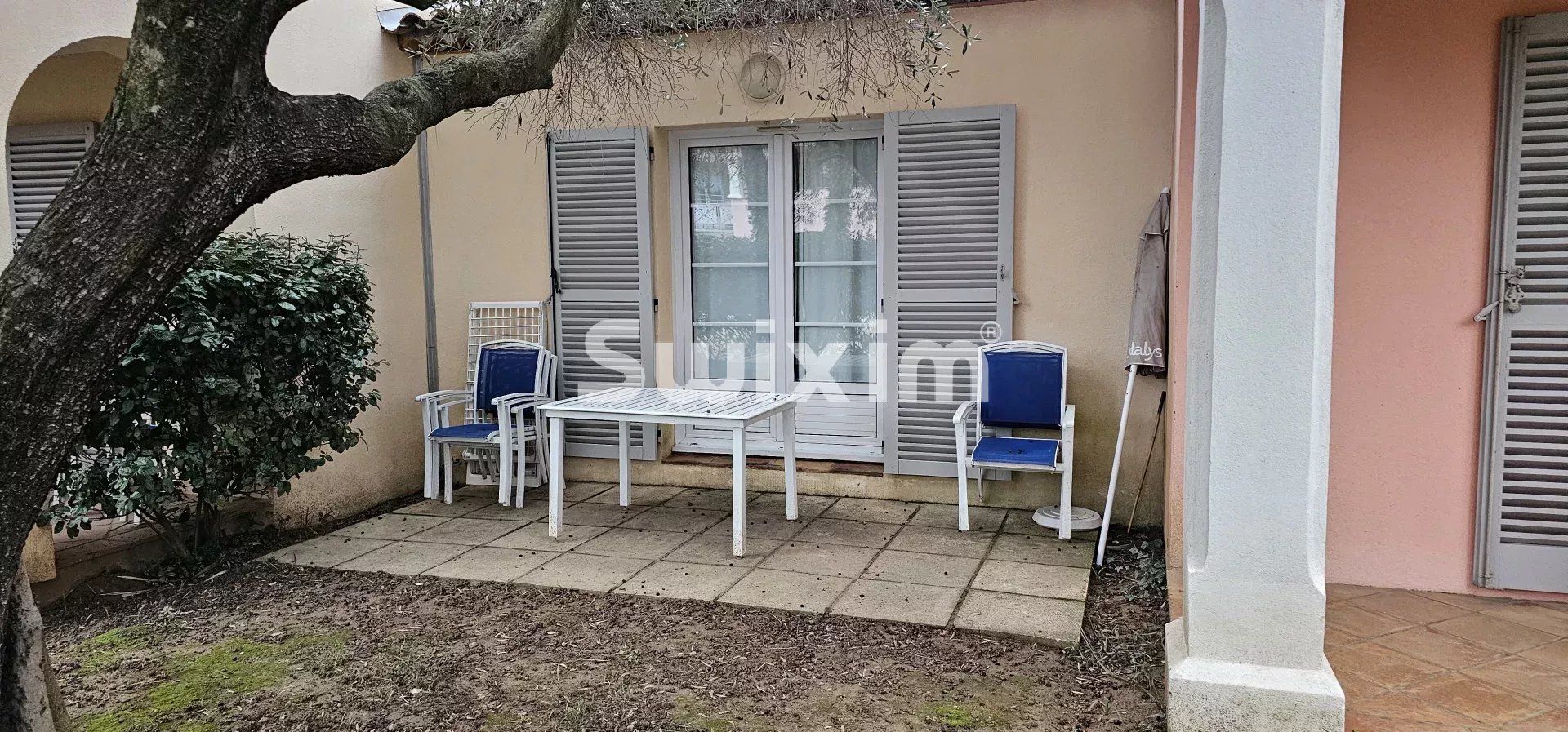 apartment 3 Rooms for sale on Grimaud (83310)