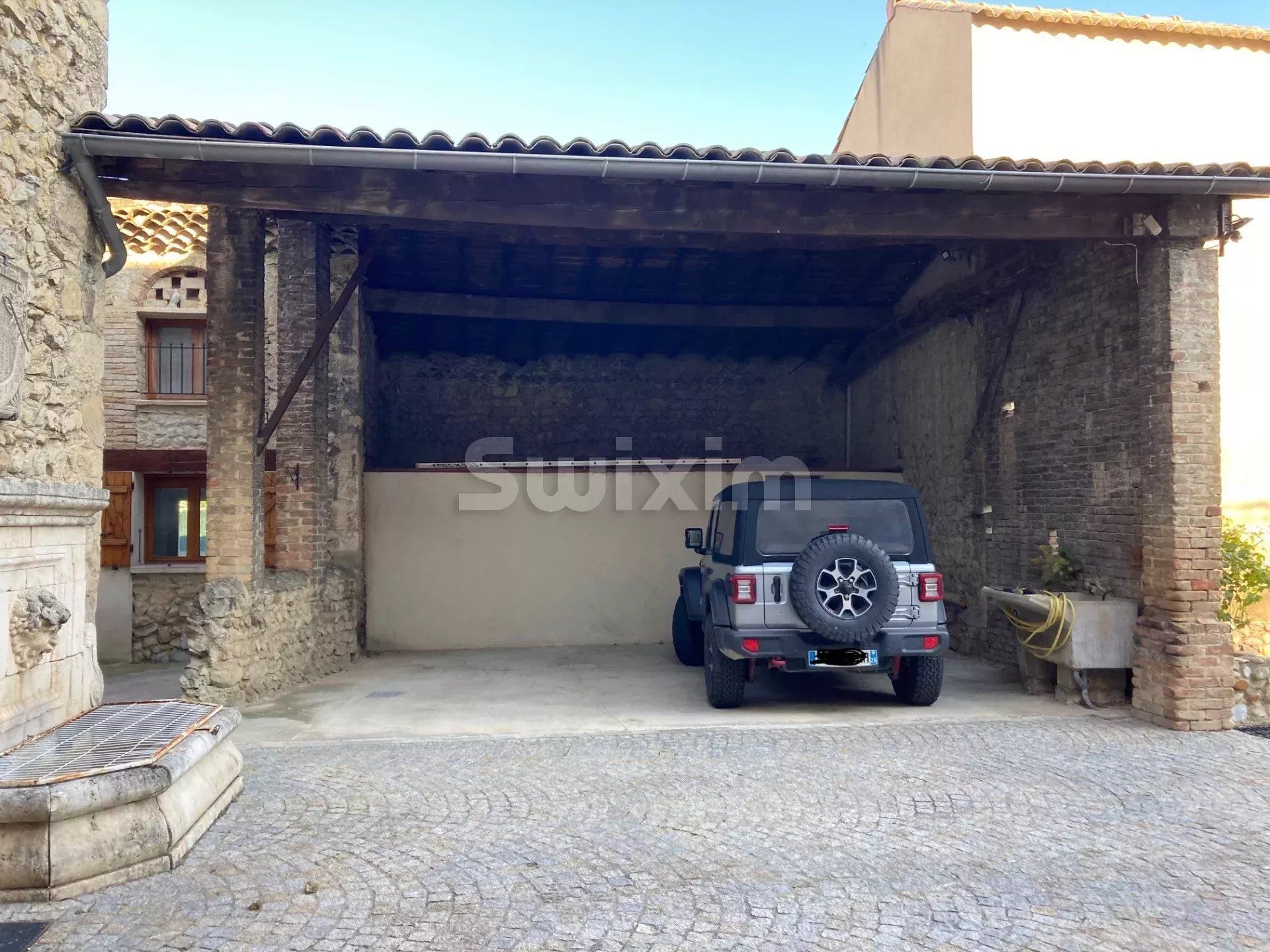 apartment 6 Rooms for sale on Livron-sur-Drôme (26250)