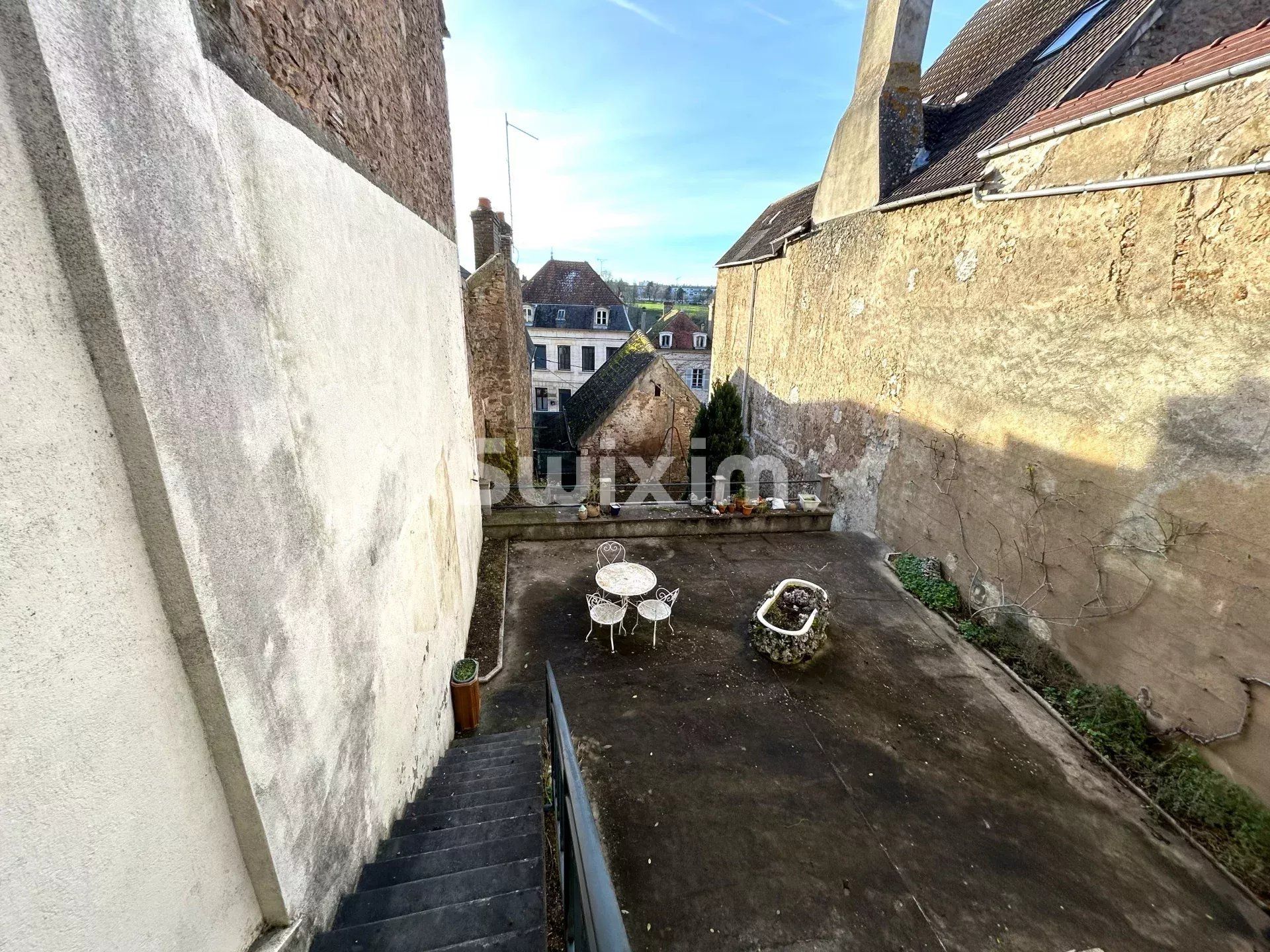 casa 6 Salas en venta en Avallon (89200)