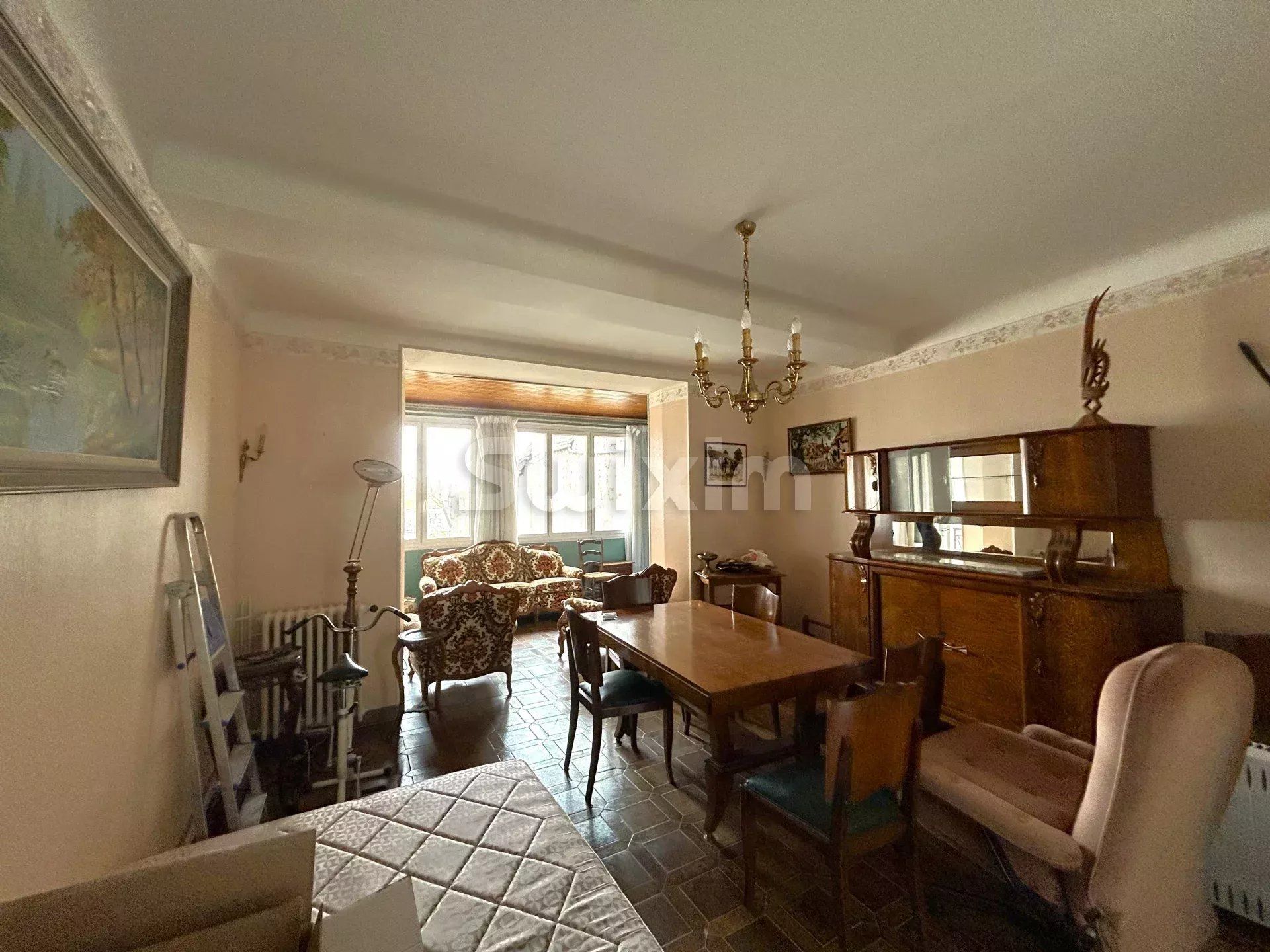 casa 6 Salas en venta en Avallon (89200)